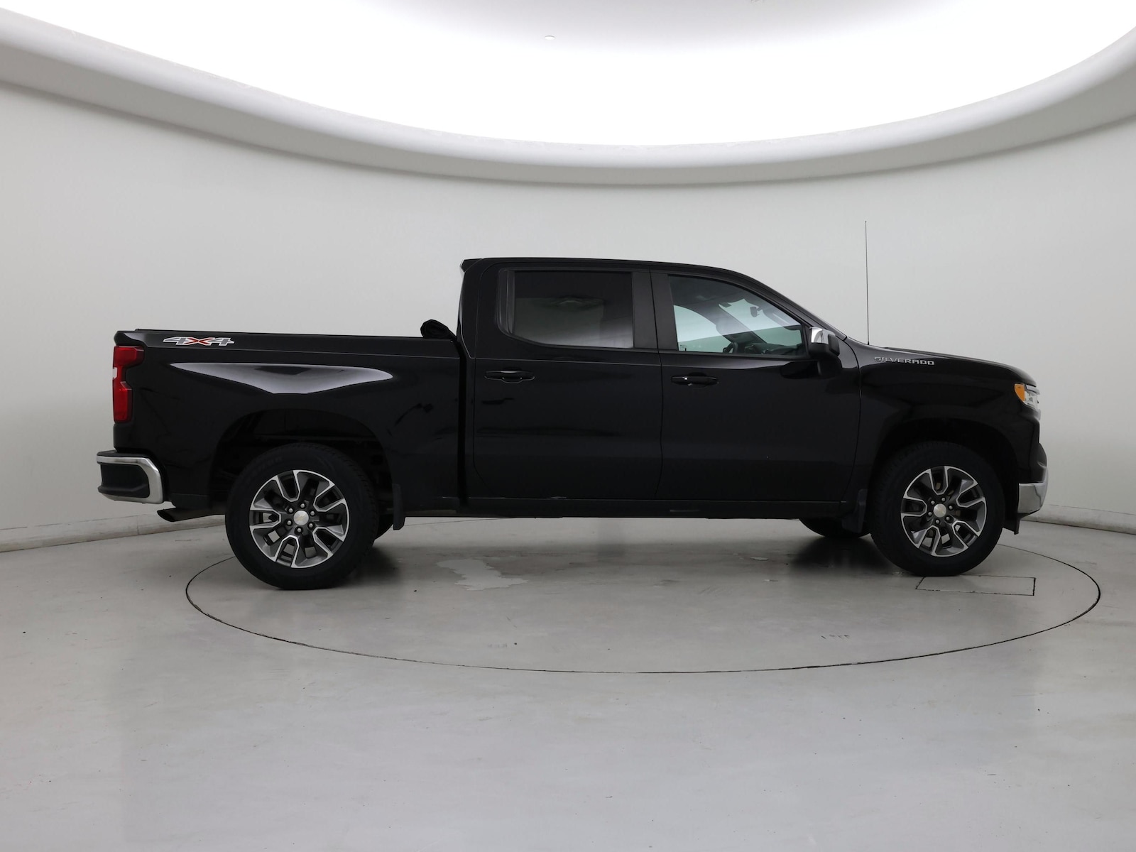 2023 Chevrolet Silverado 1500 LT - Photo 8