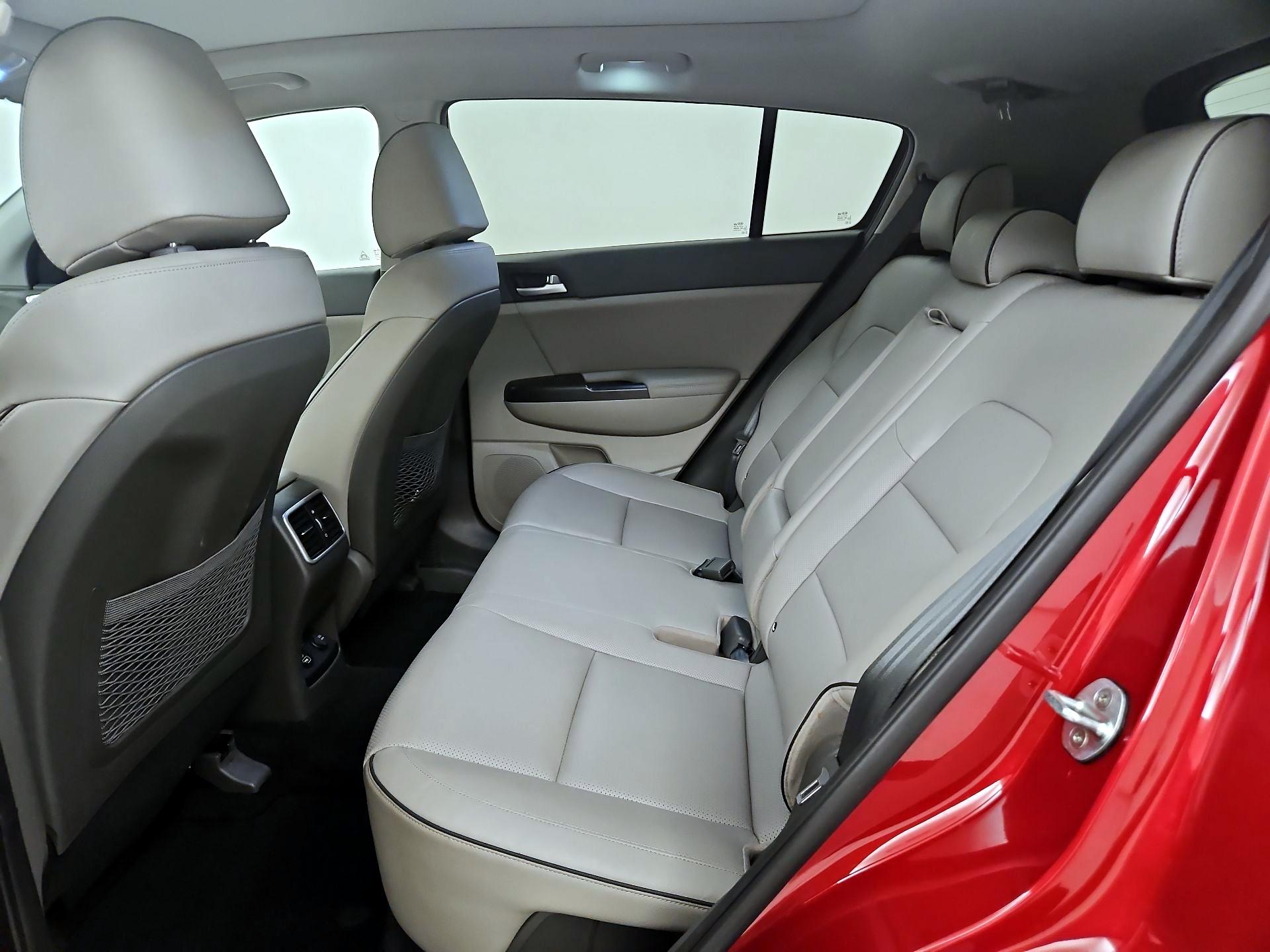 Thumbnail: 2017 Kia Sportage - 20