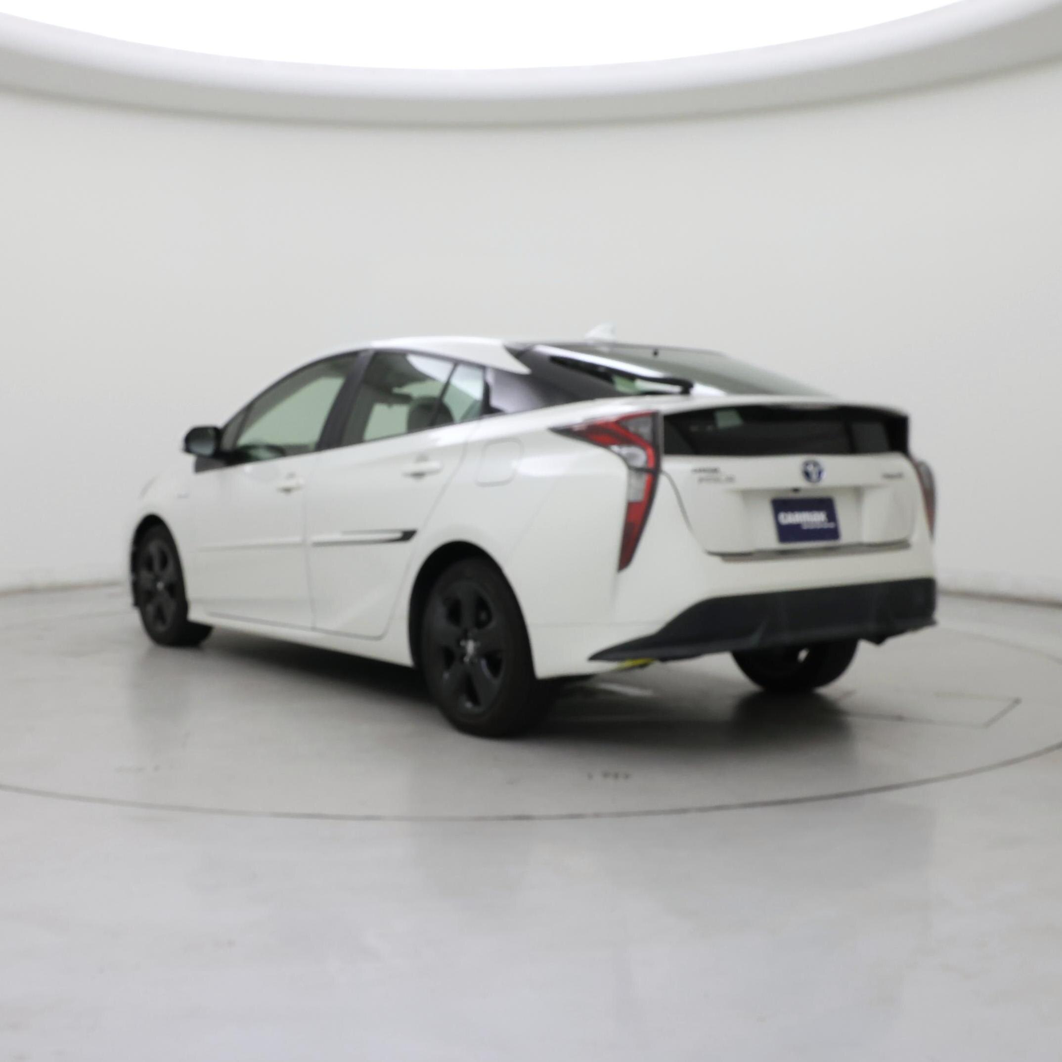 Thumbnail: 2016 Toyota Prius - 2