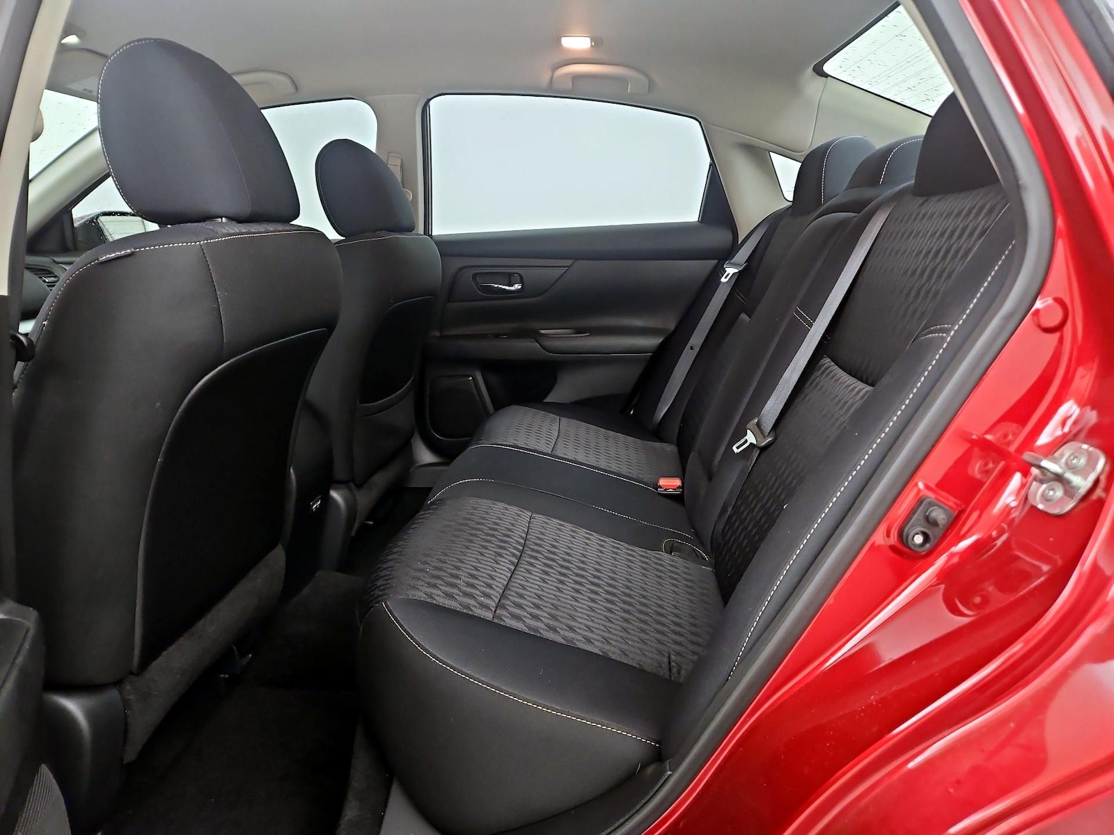 2018 Nissan Altima S - Photo 20