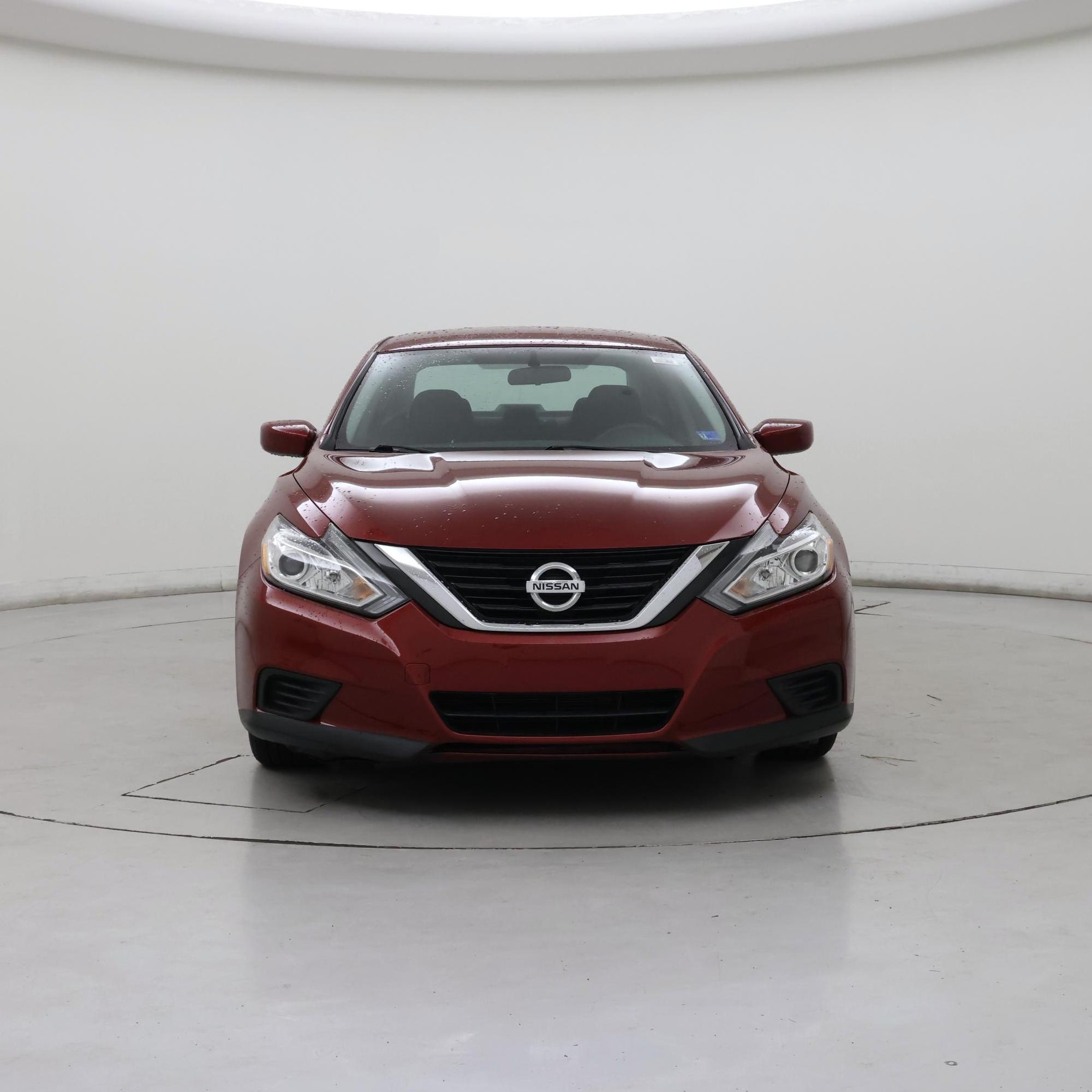 Thumbnail: 2018 Nissan Altima - 5