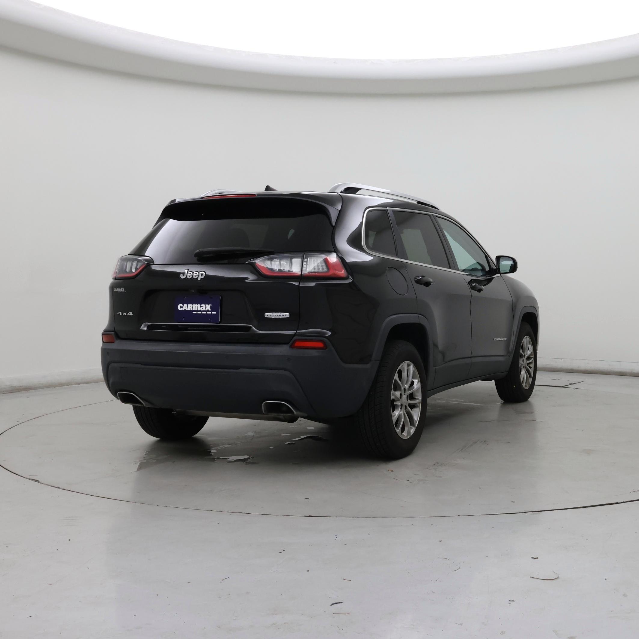 Thumbnail: 2019 Jeep Cherokee - 8