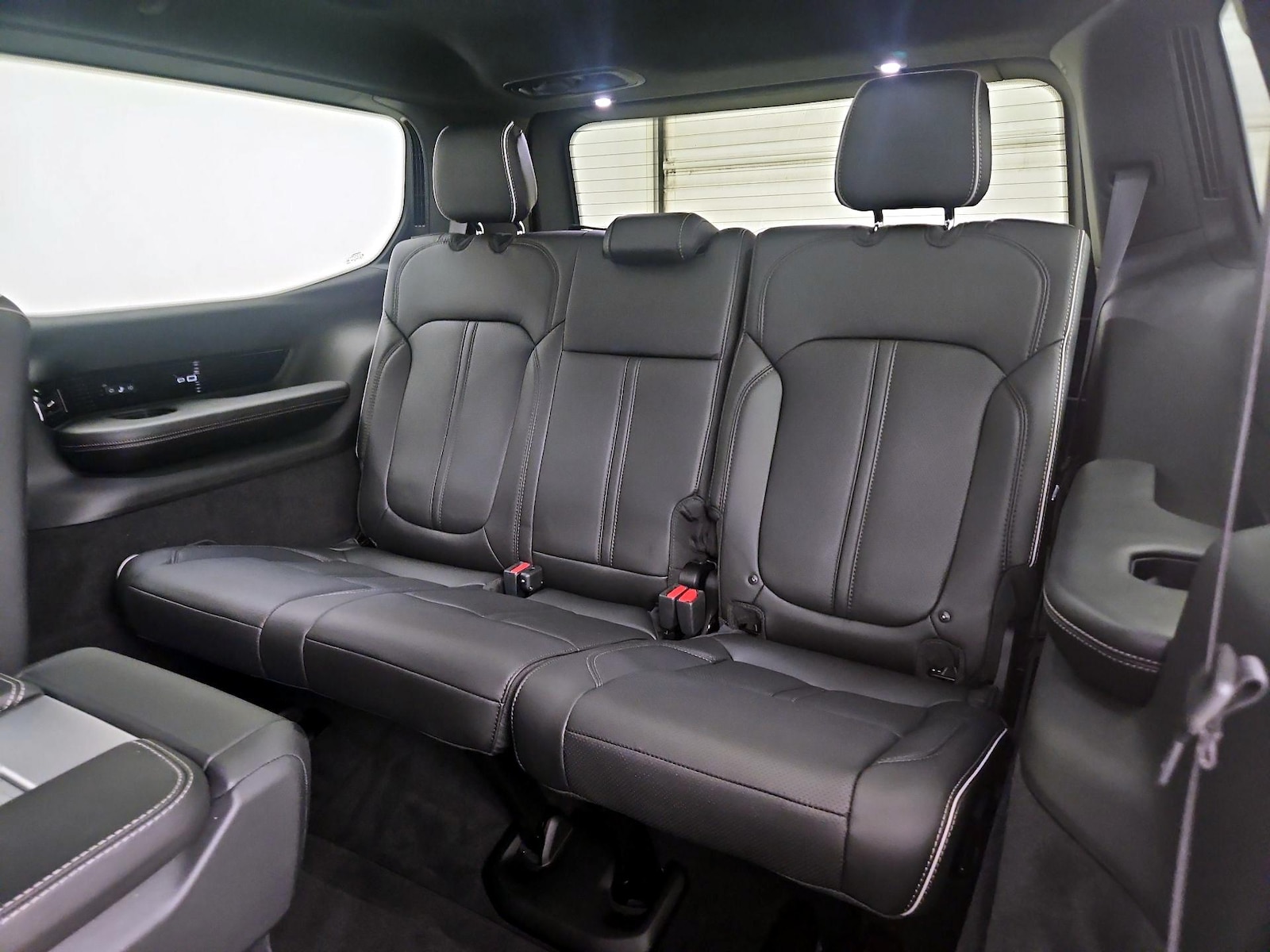 2023 Jeep Grand Wagoneer Series II - Photo 23
