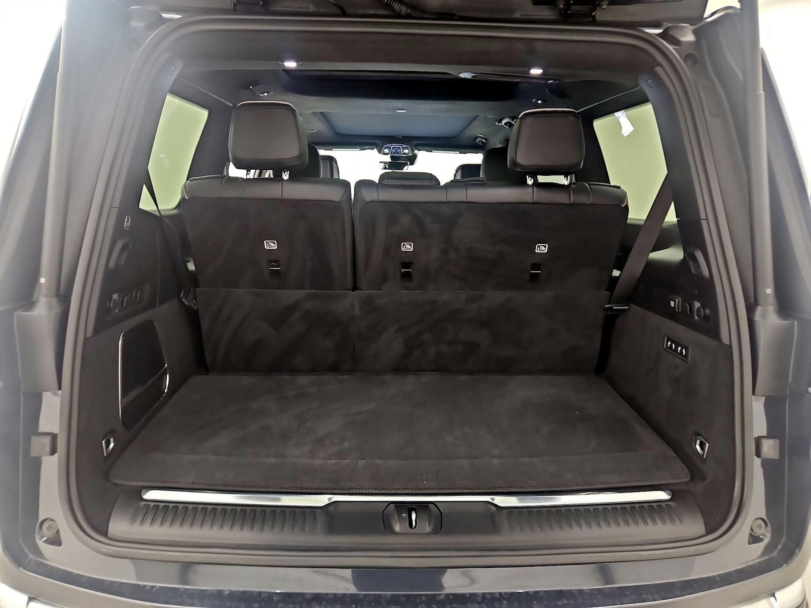 2023 Jeep Grand Wagoneer Series II - Photo 24