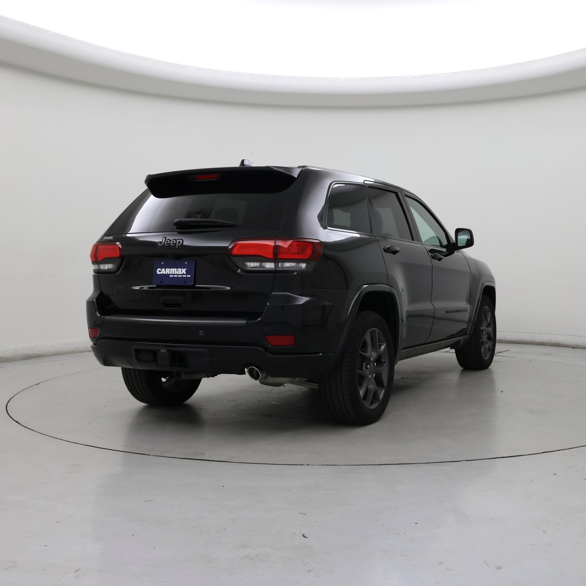 Thumbnail: 2021 Jeep Grand Cherokee - 8