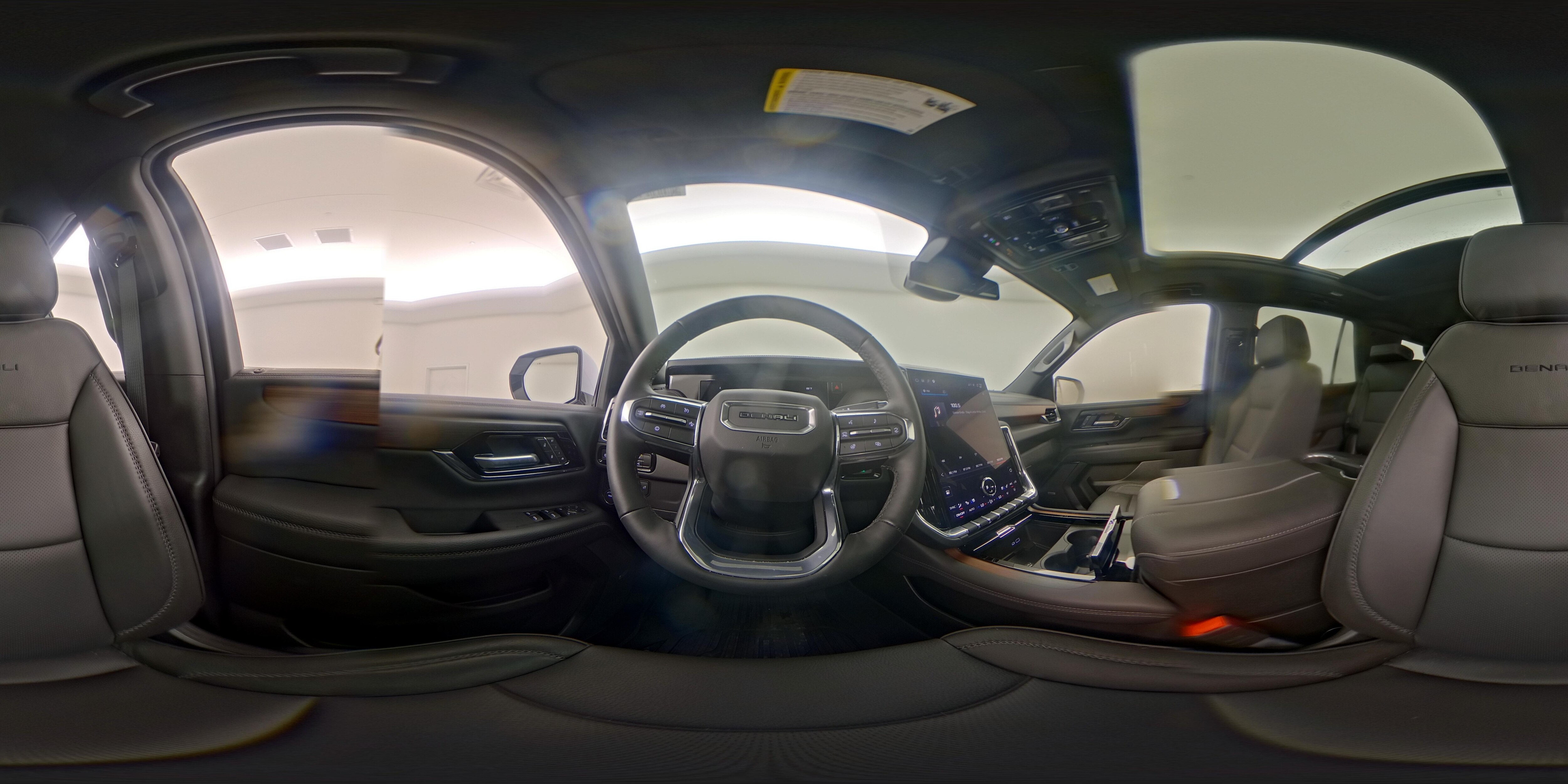 2026 GMC Yukon Denali - Photo 30