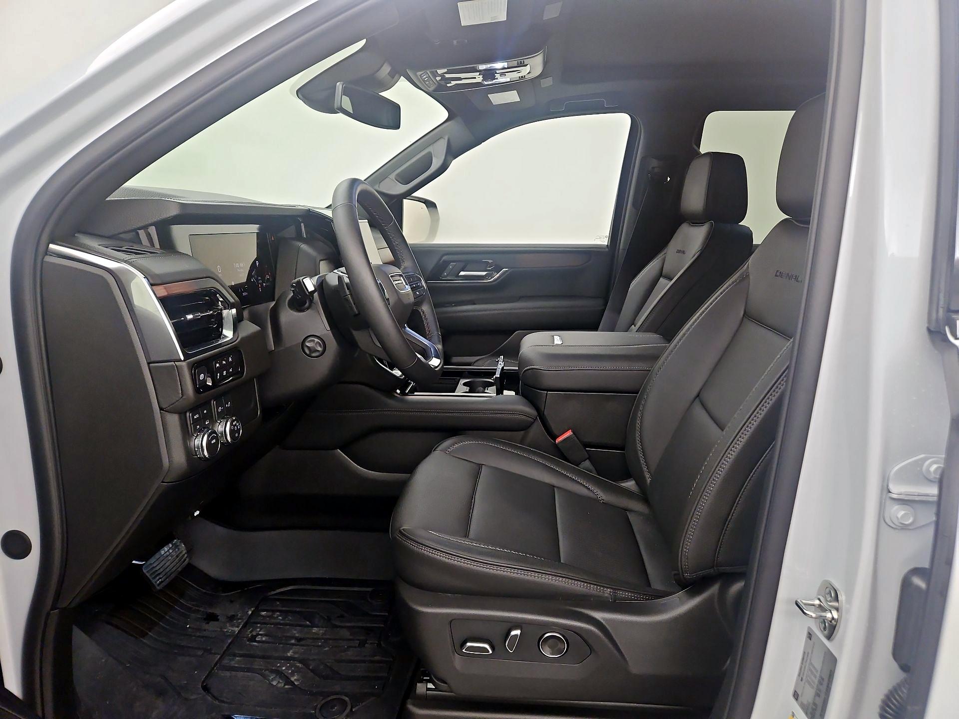 Thumbnail: 2026 GMC Yukon - 11