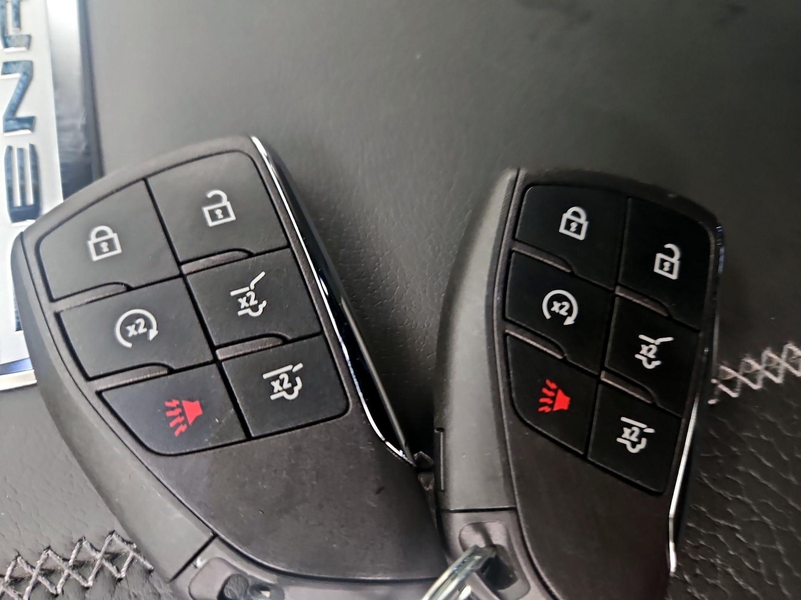 2026 GMC Yukon Denali - Photo 27