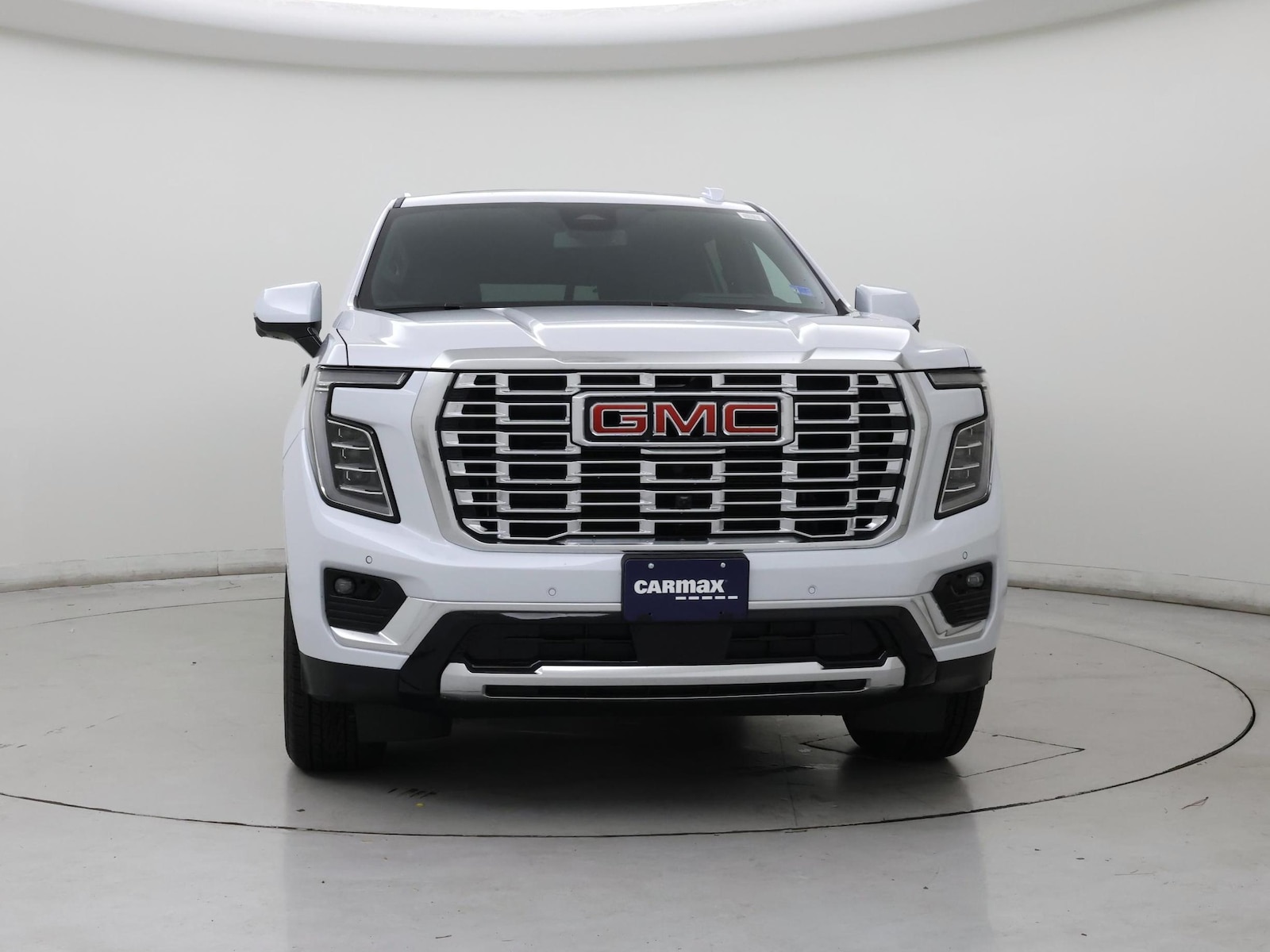 2026 GMC Yukon Denali - Photo 6