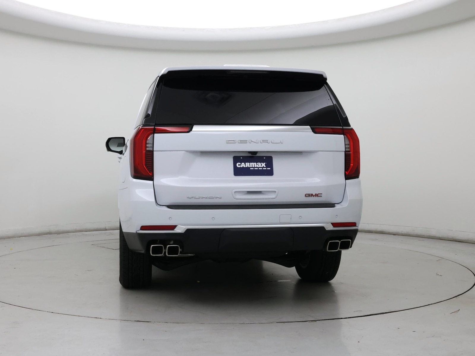 2026 GMC Yukon Denali - Photo 7
