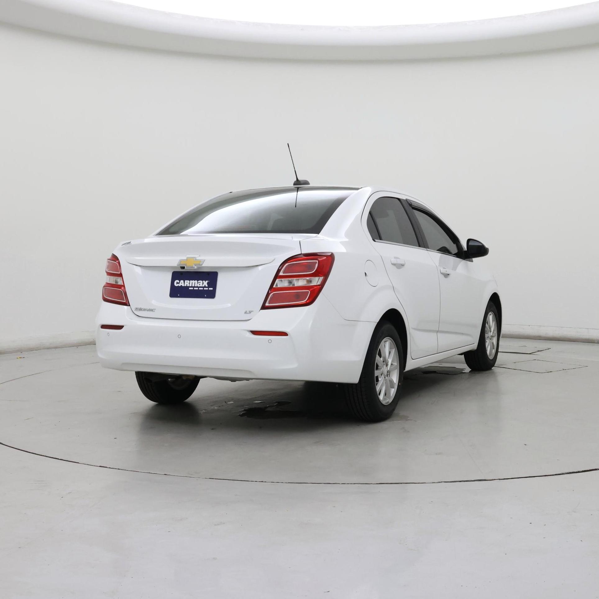 Thumbnail: 2020 Chevrolet Sonic - 8
