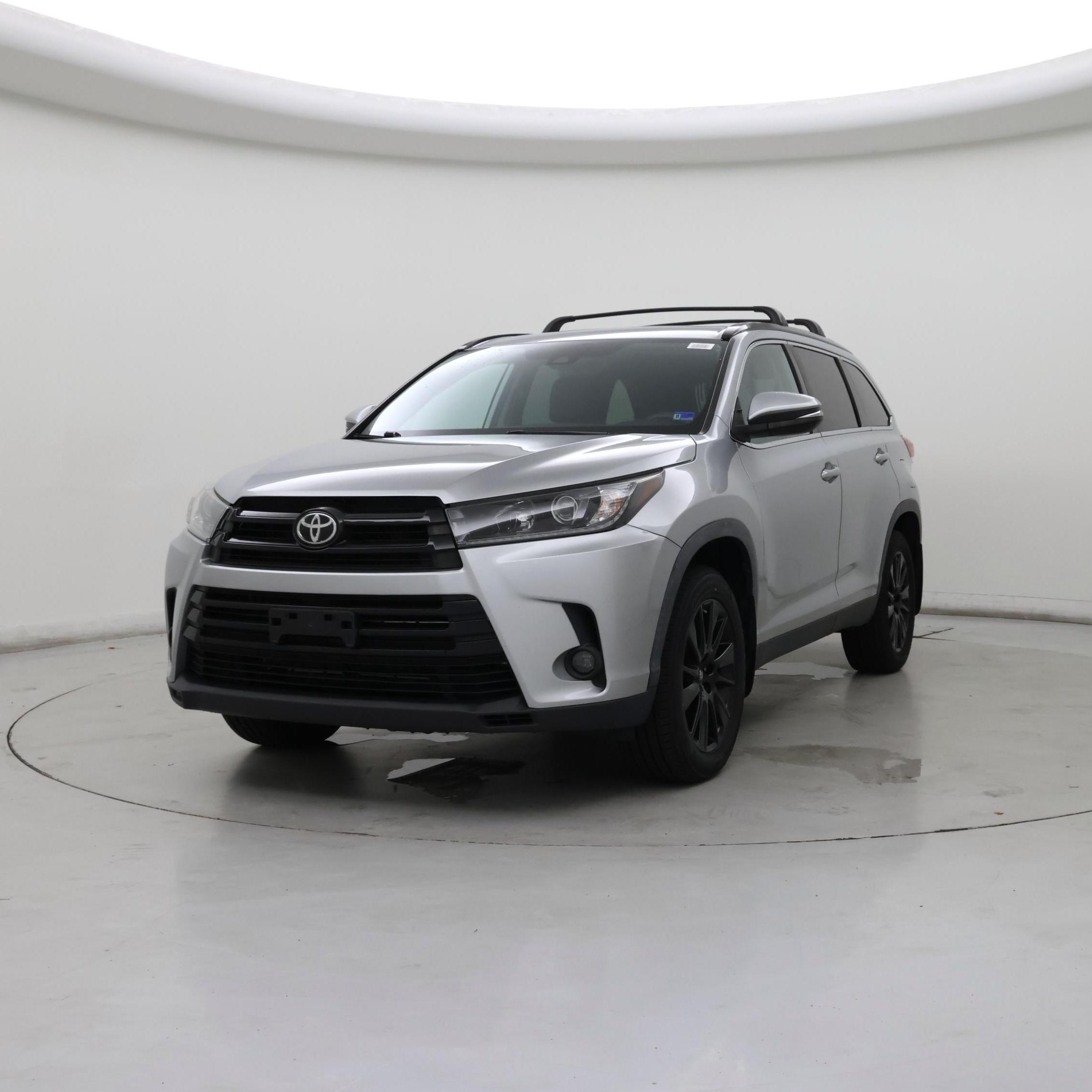 Thumbnail: 2019 Toyota Highlander - 4