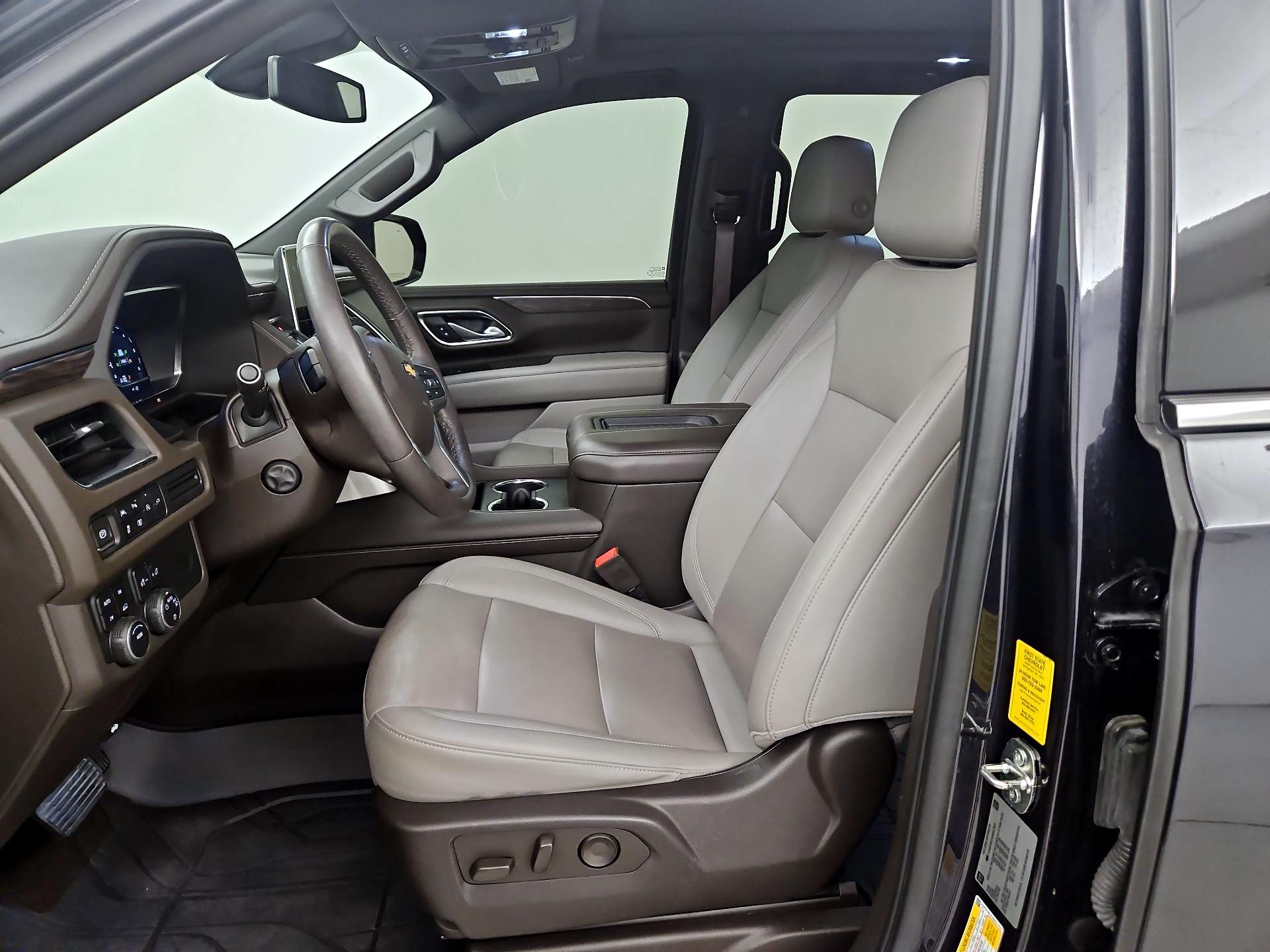 Thumbnail: 2022 Chevrolet Tahoe - 11
