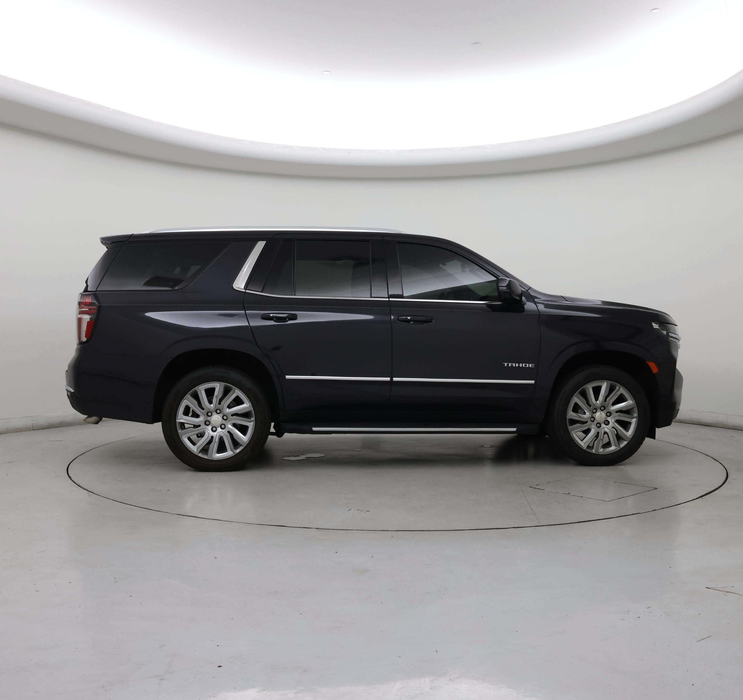 Thumbnail: 2022 Chevrolet Tahoe - 7