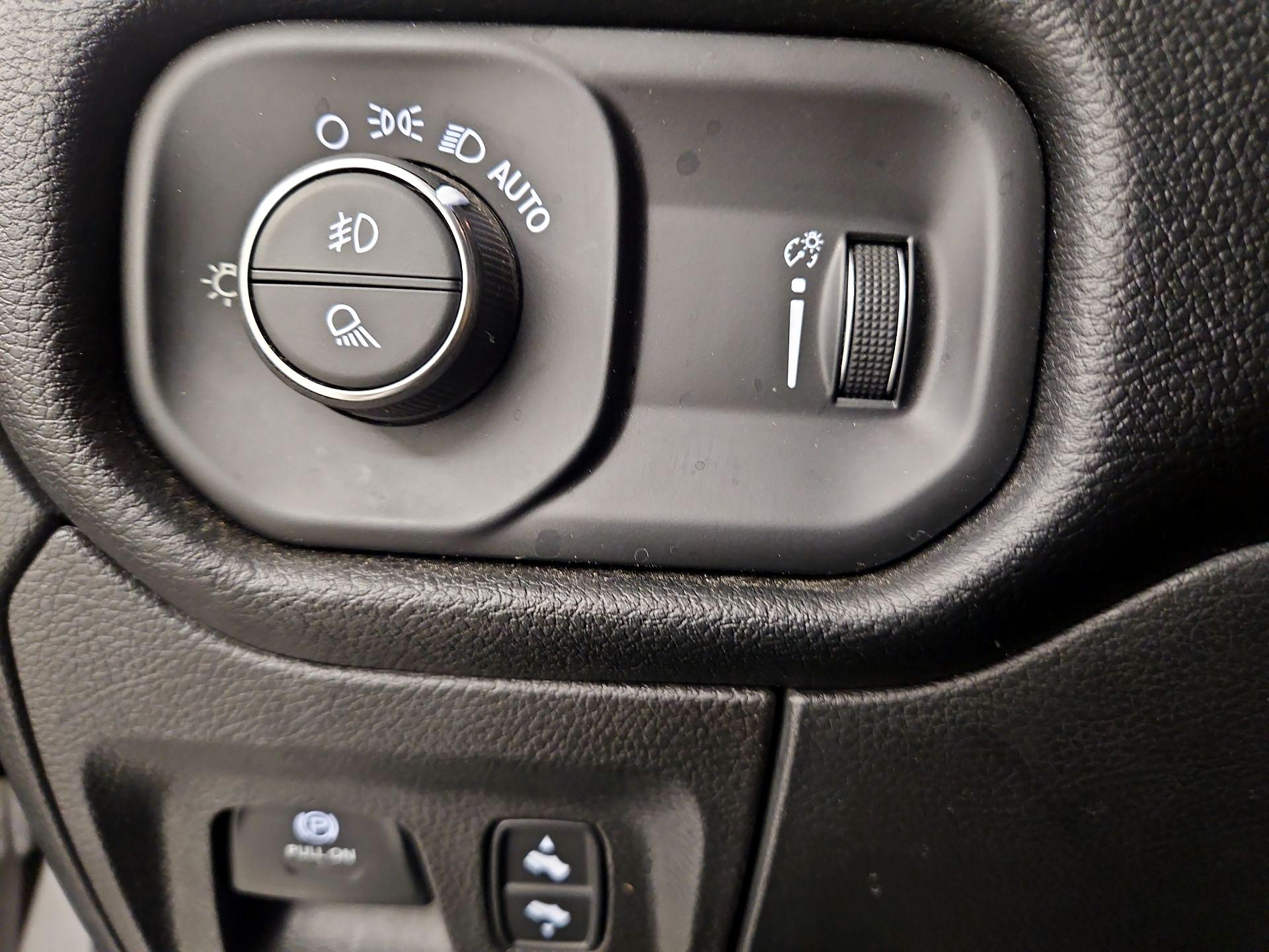 Thumbnail: 2022 RAM 1500 - 13