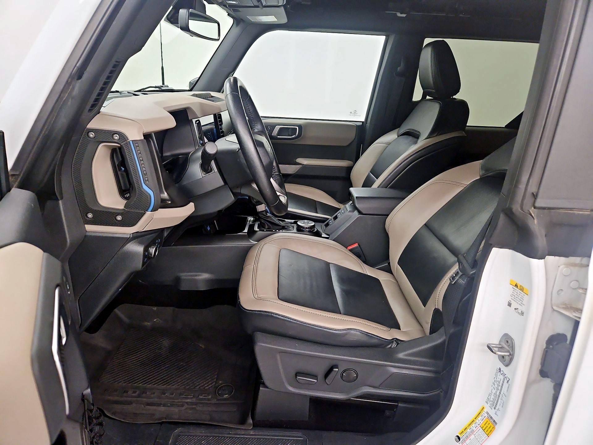 Thumbnail: 2021 Ford Bronco - 11