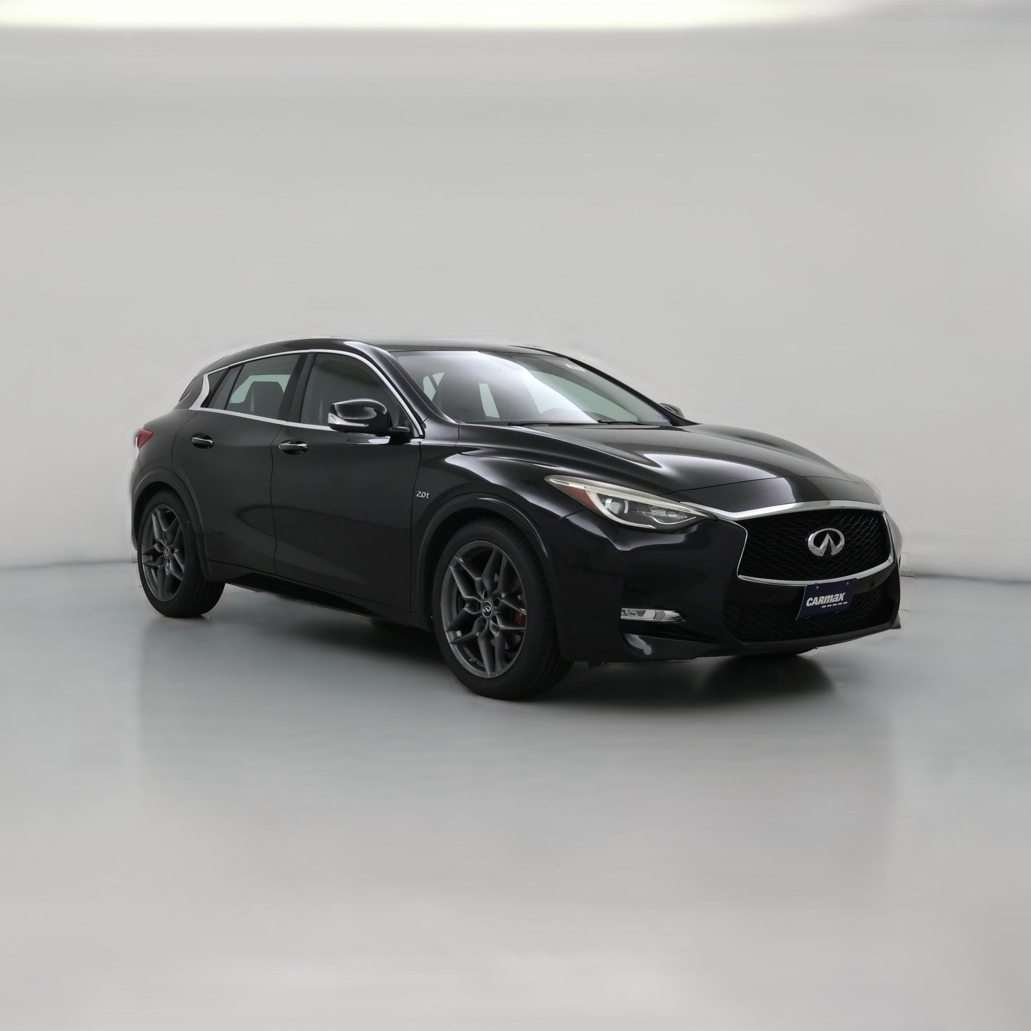 Thumbnail: 2017 INFINITI QX30 - 1