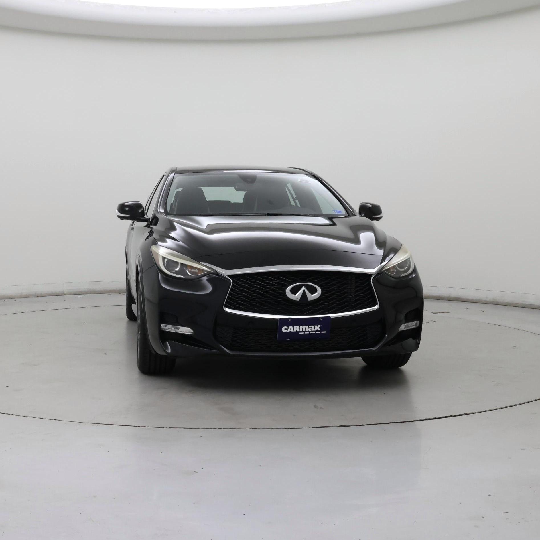 Thumbnail: 2017 INFINITI QX30 - 5