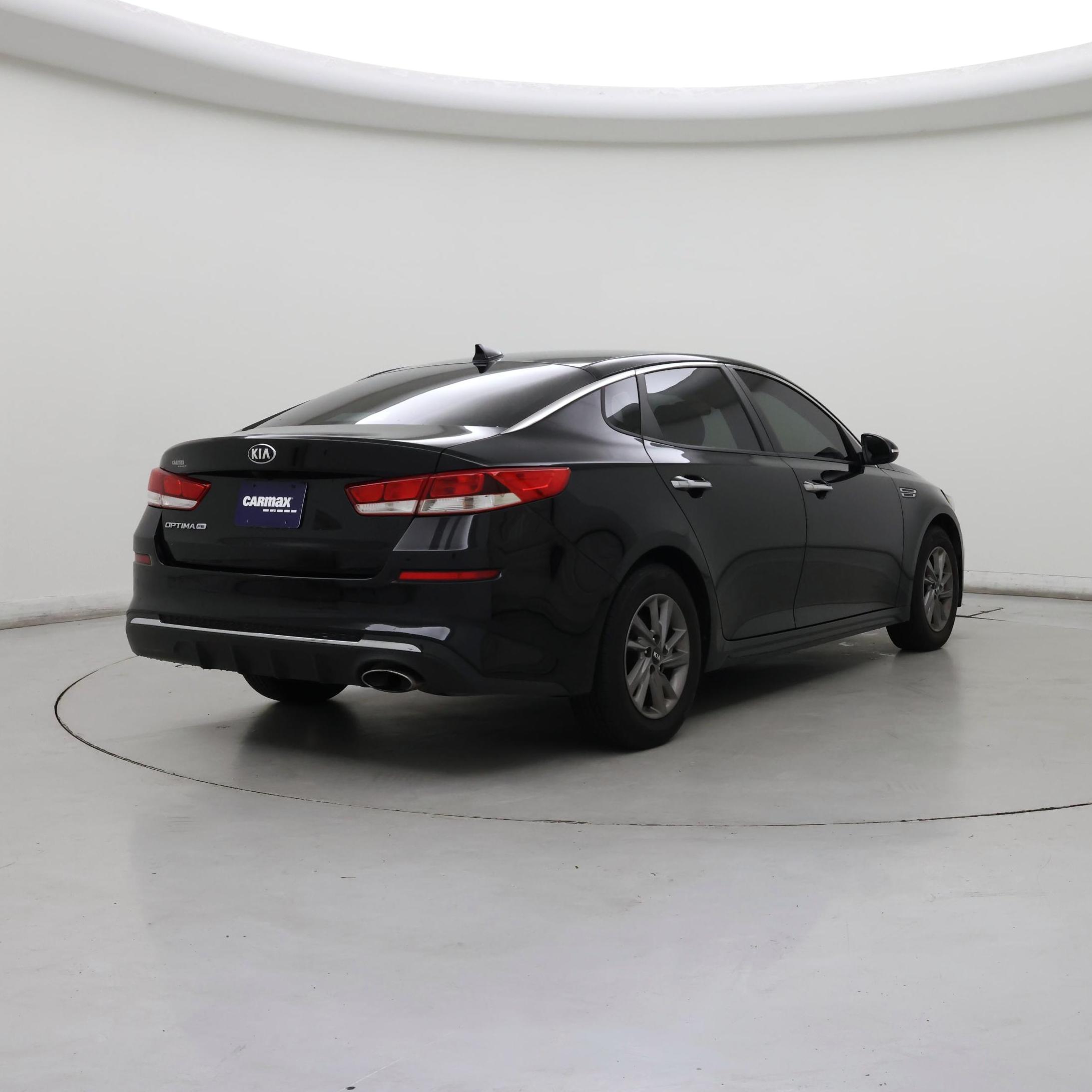 Thumbnail: 2020 Kia Optima - 8