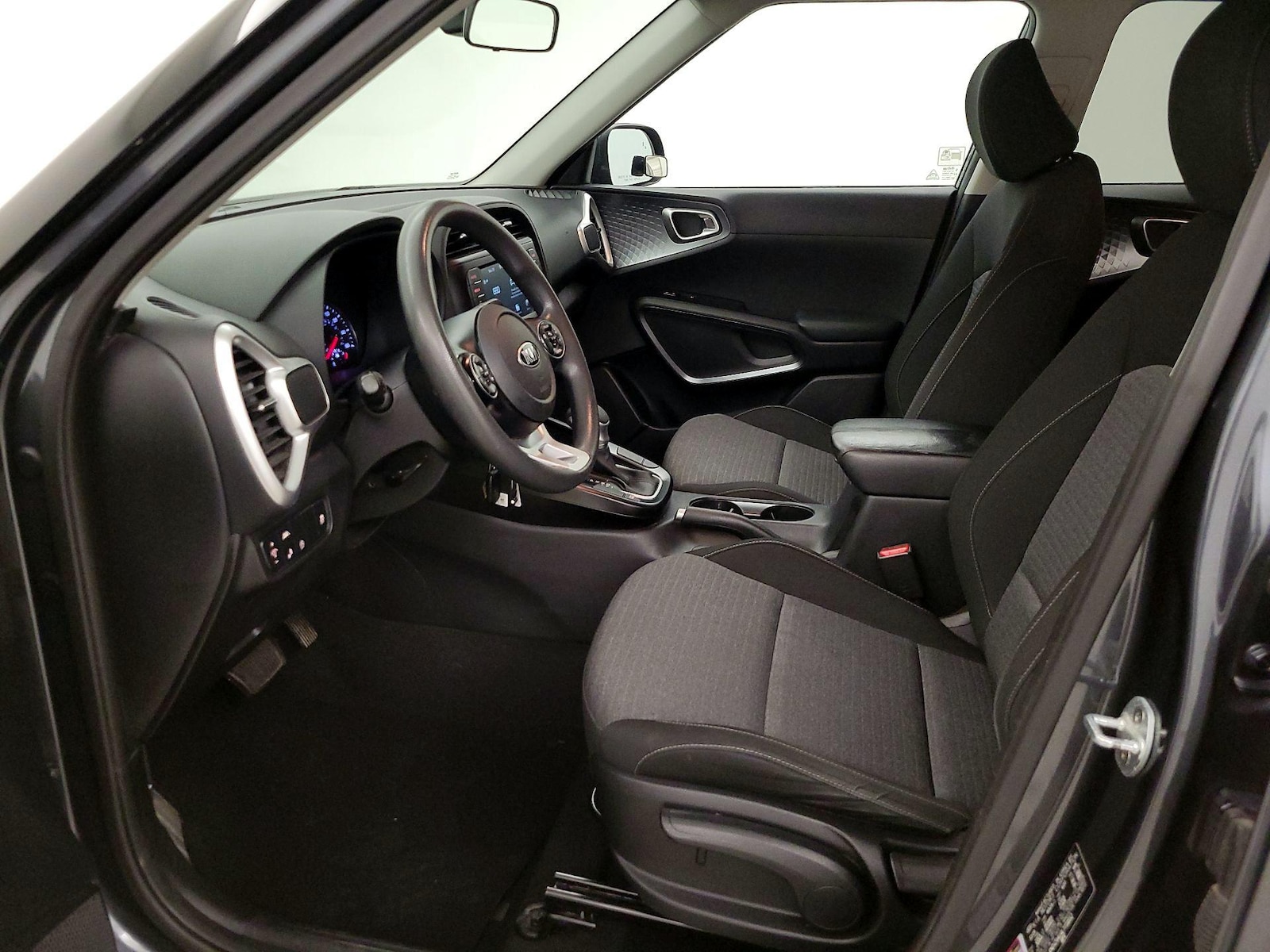 2020 Kia Soul S - Photo 12