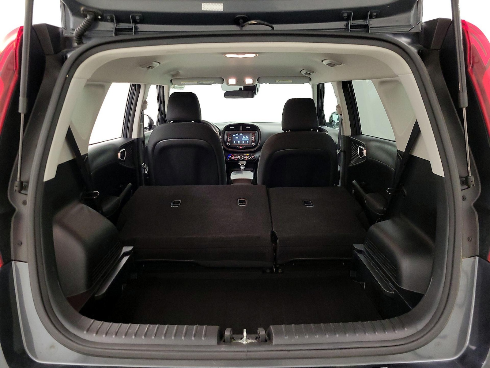 2020 Kia Soul S - Photo 22