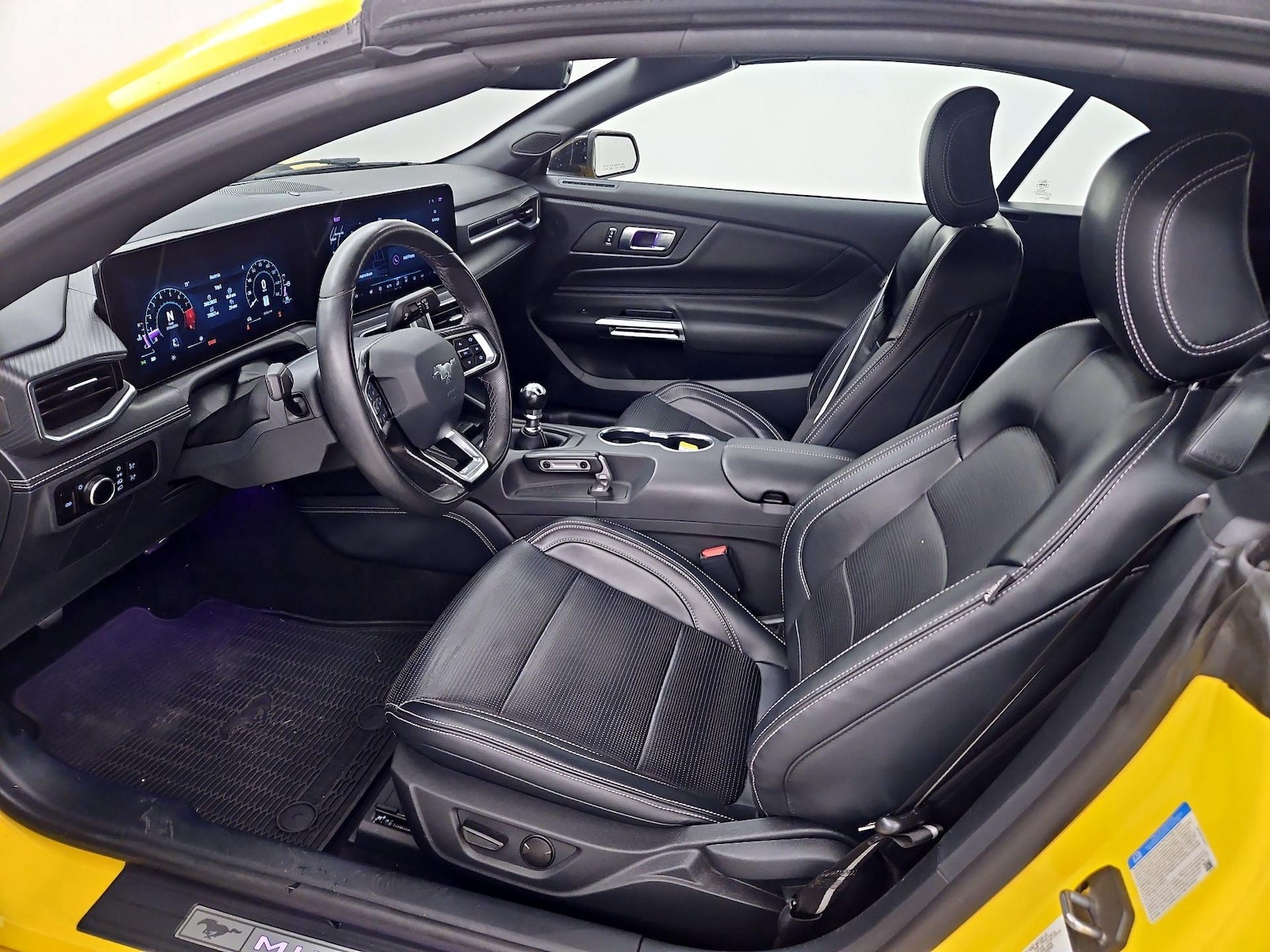 2024 Ford Mustang GT Premium - Photo 12