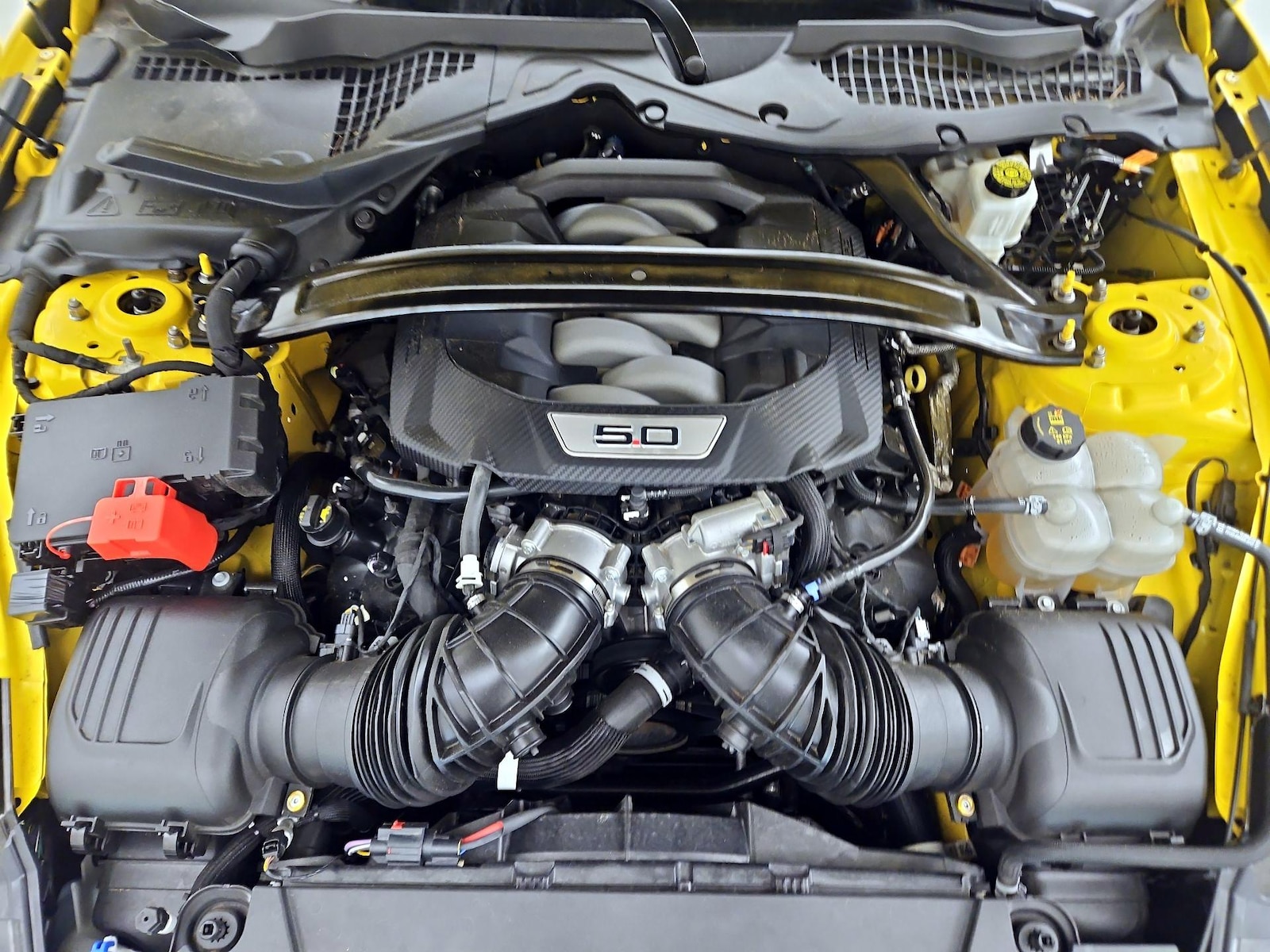 2024 Ford Mustang GT Premium - Photo 24