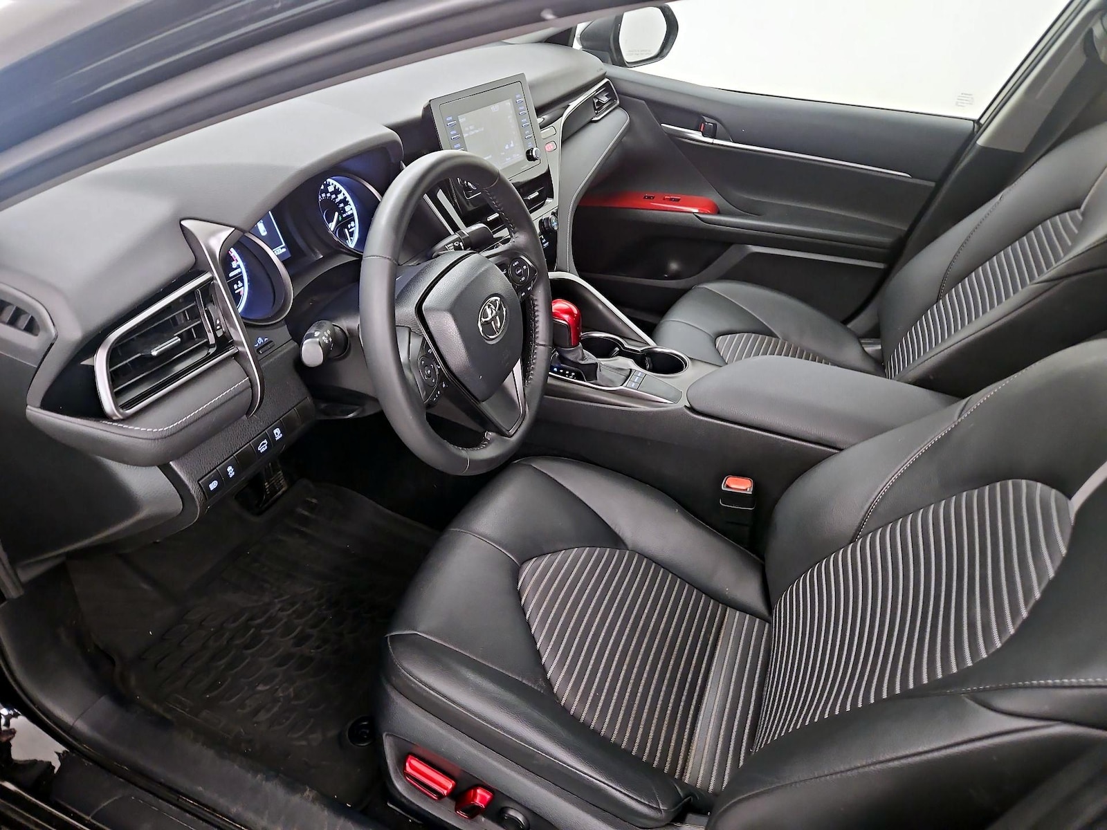 Power Seat(s) & Side Airbags