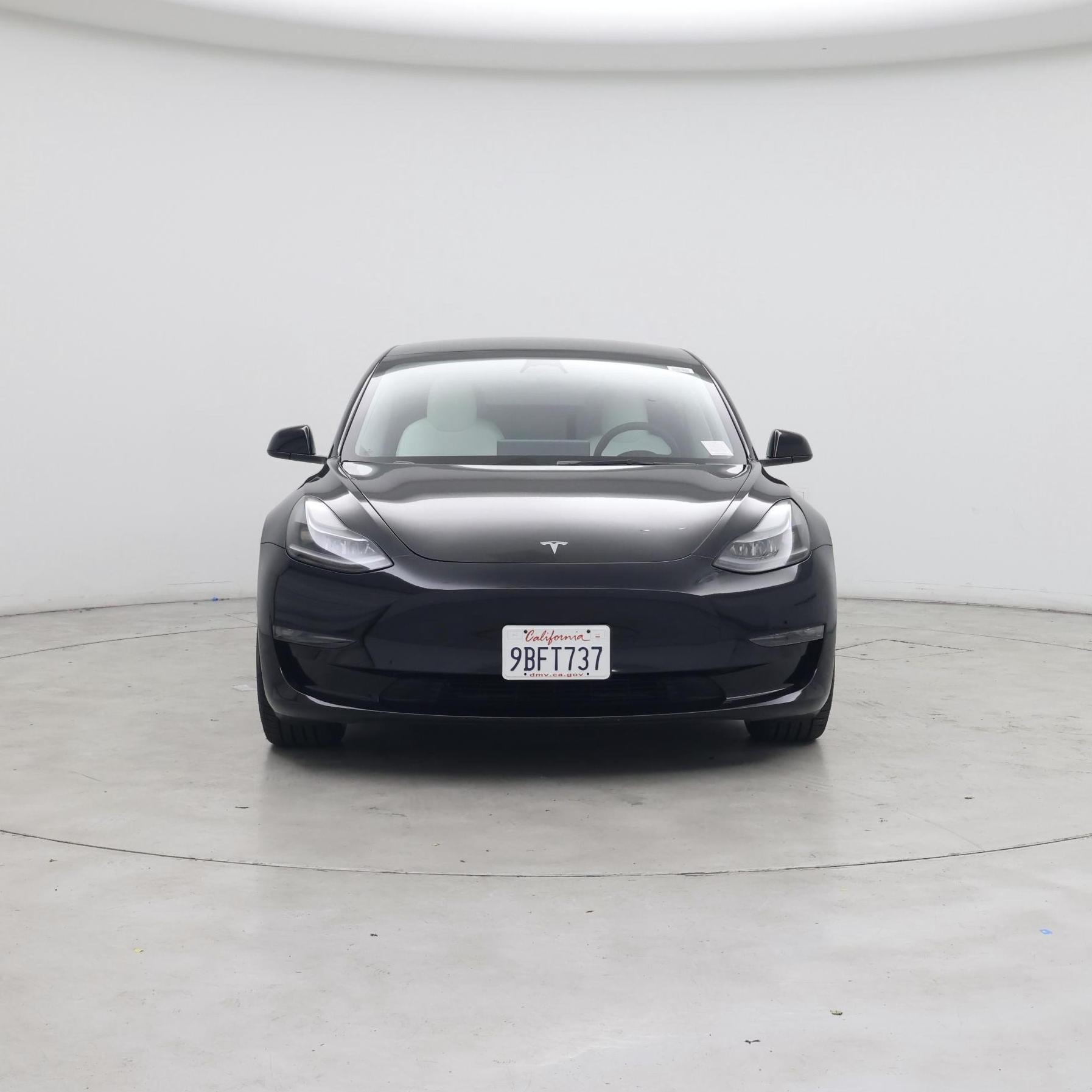 Thumbnail: 2022 Tesla Model 3 - 5