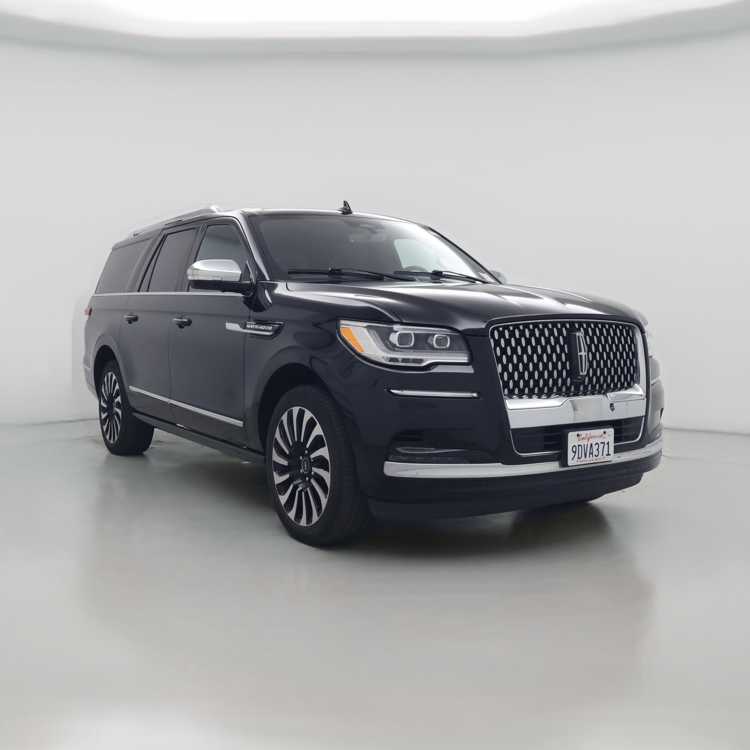 Thumbnail: 2022 Lincoln Navigator L - 1