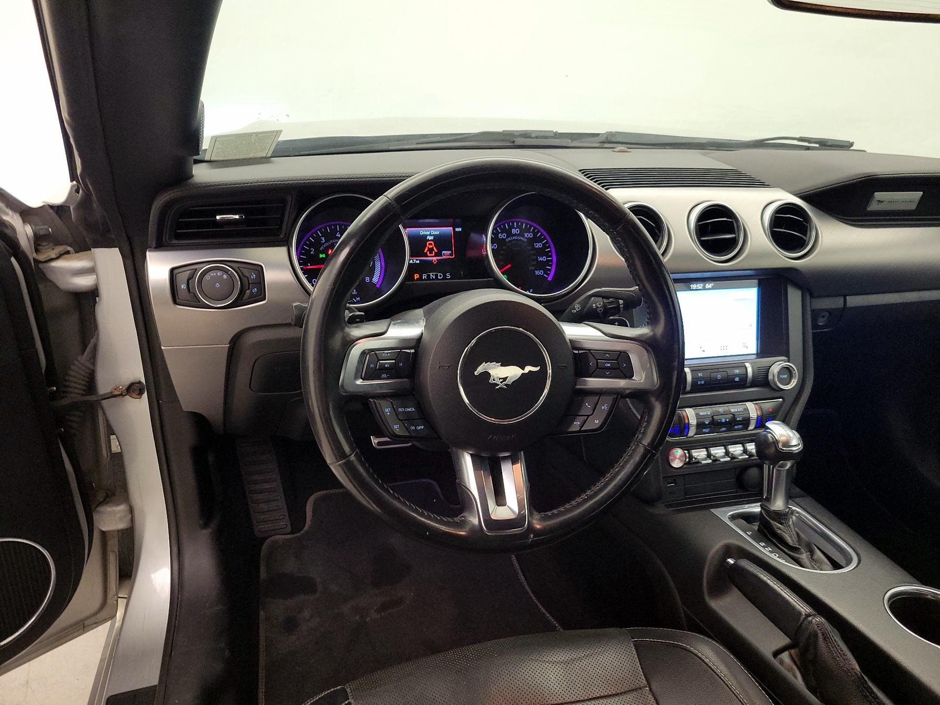 Thumbnail: 2019 Ford Mustang - 10