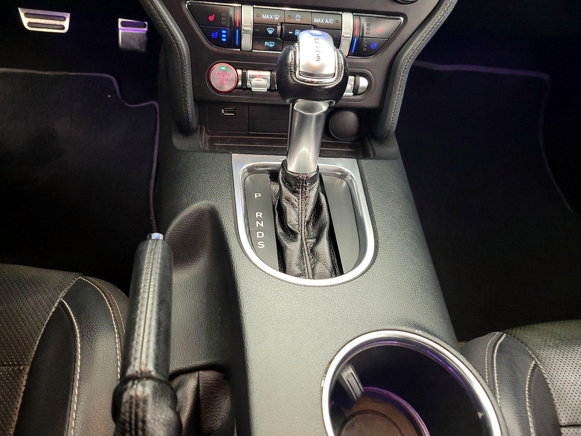 Thumbnail: 2019 Ford Mustang - 17