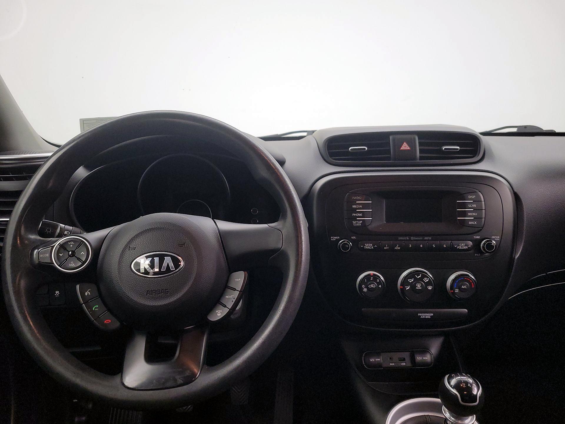 Thumbnail: 2015 Kia Soul - 9