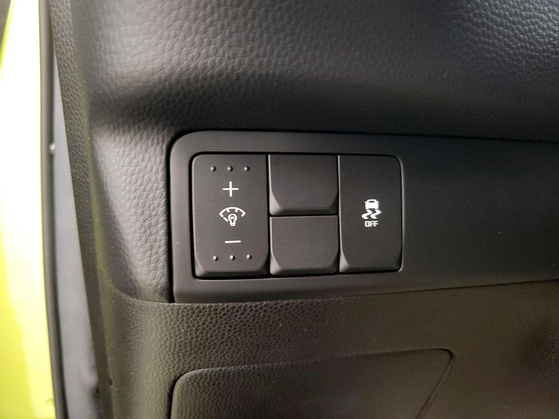 Thumbnail: 2015 Kia Soul - 13