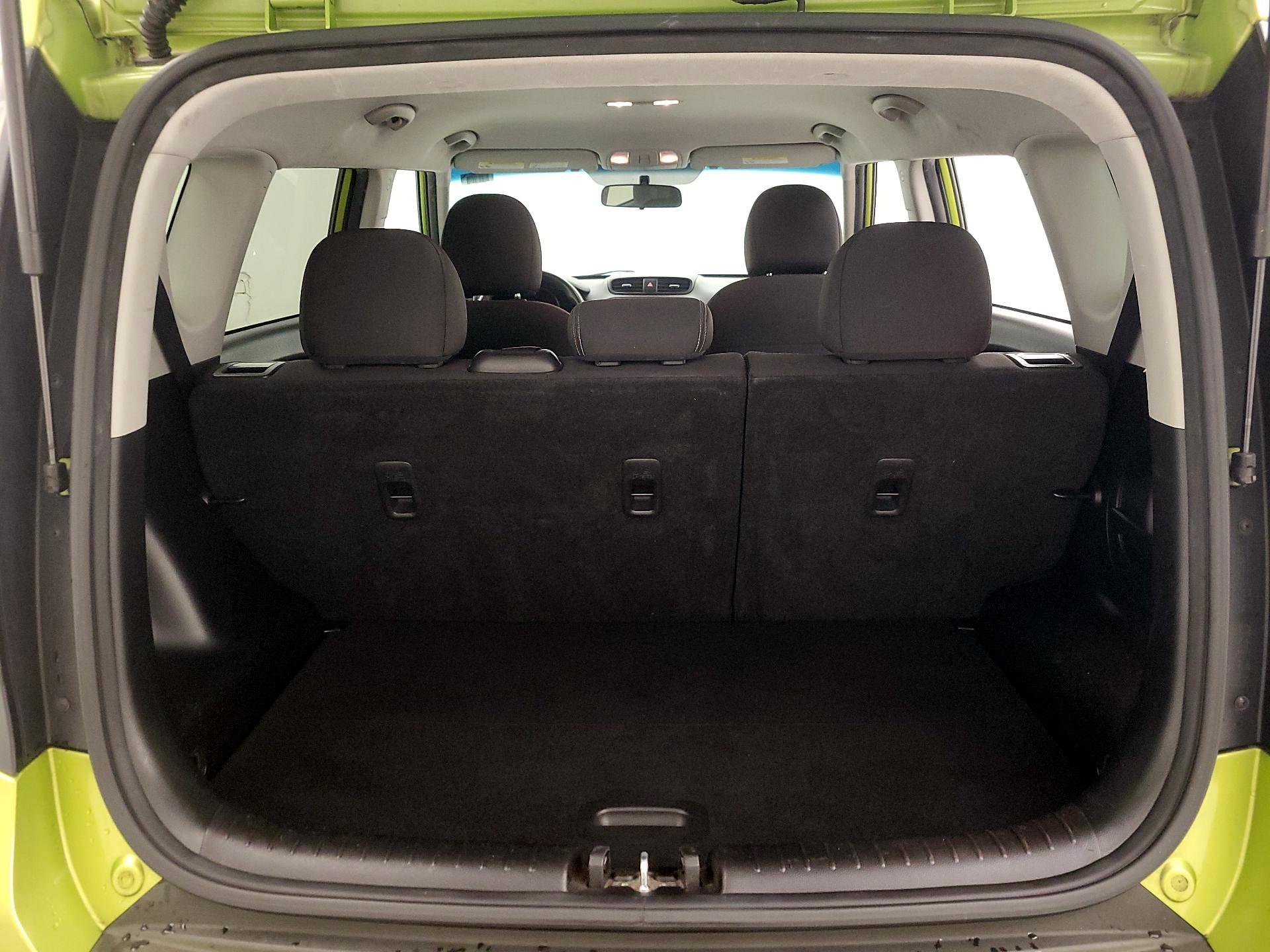 Thumbnail: 2015 Kia Soul - 19
