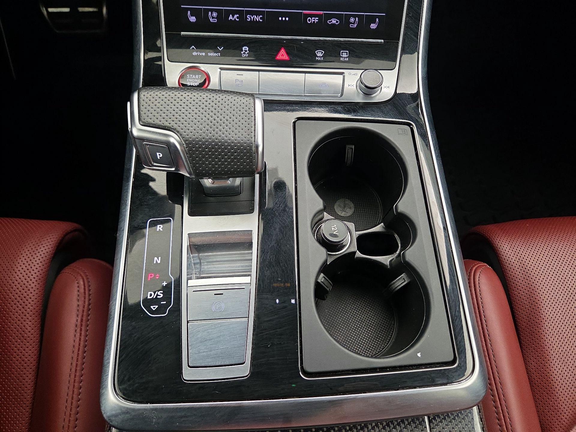 Thumbnail: 2024 Audi SQ7 - 18
