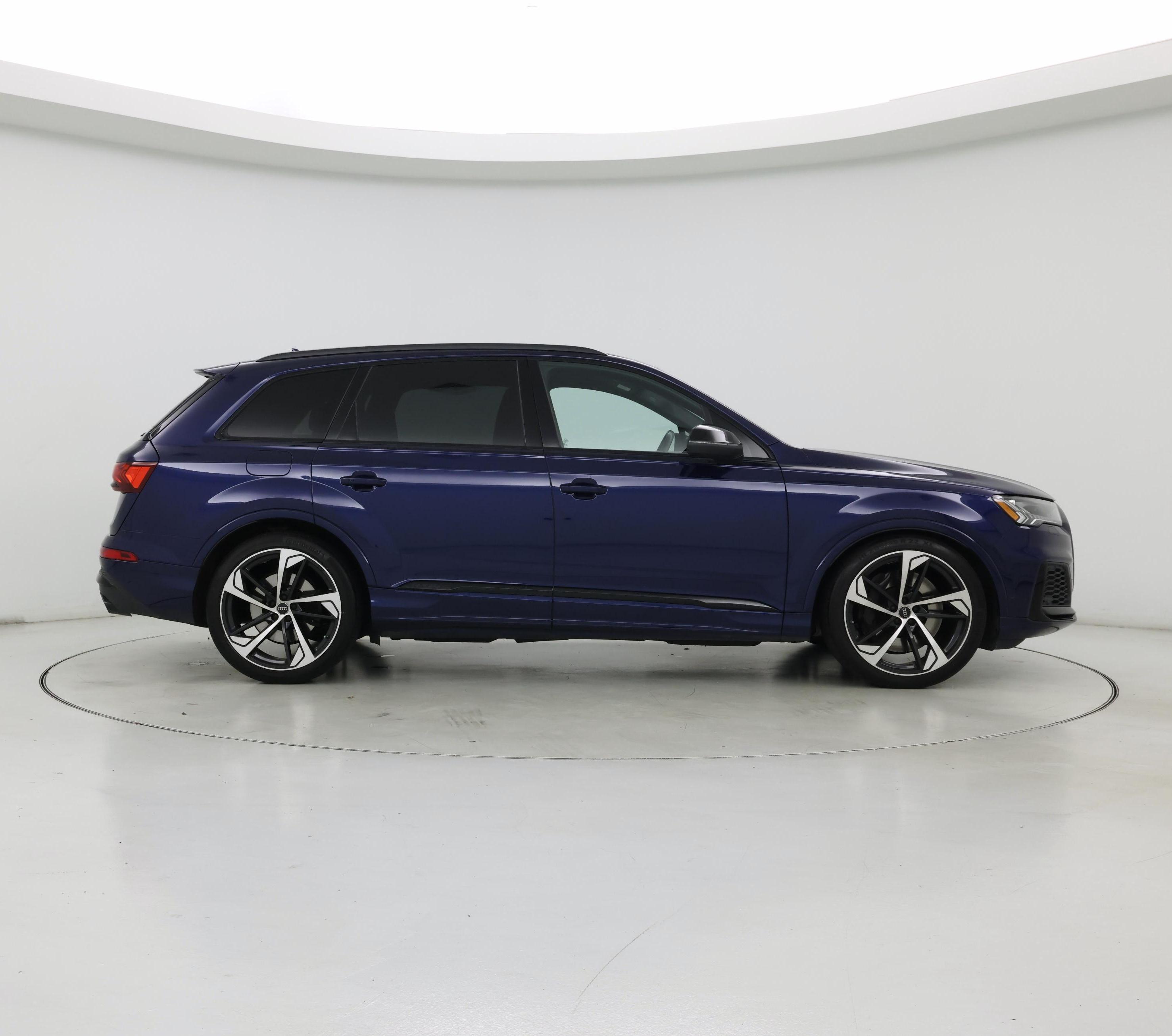 Thumbnail: 2024 Audi SQ7 - 7