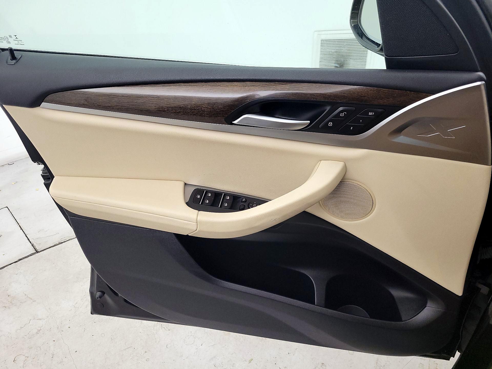 Thumbnail: 2019 BMW X3 - 12