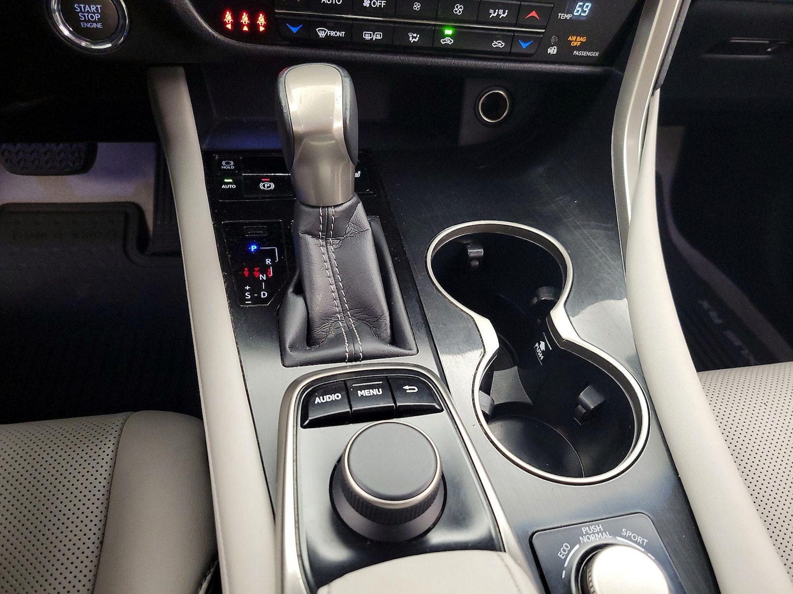 2017 Lexus RX 350 - Photo 18
