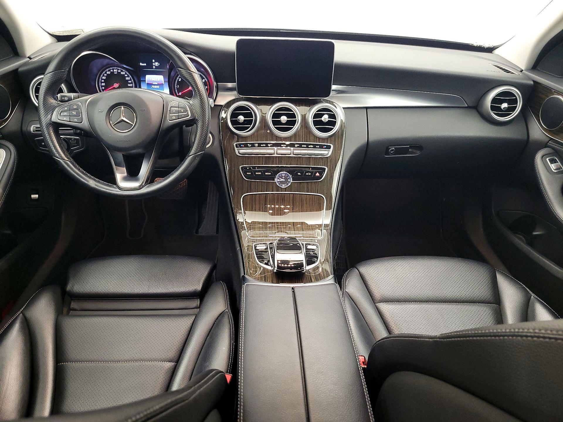 Thumbnail: 2015 Mercedes-Benz C-Class - 9