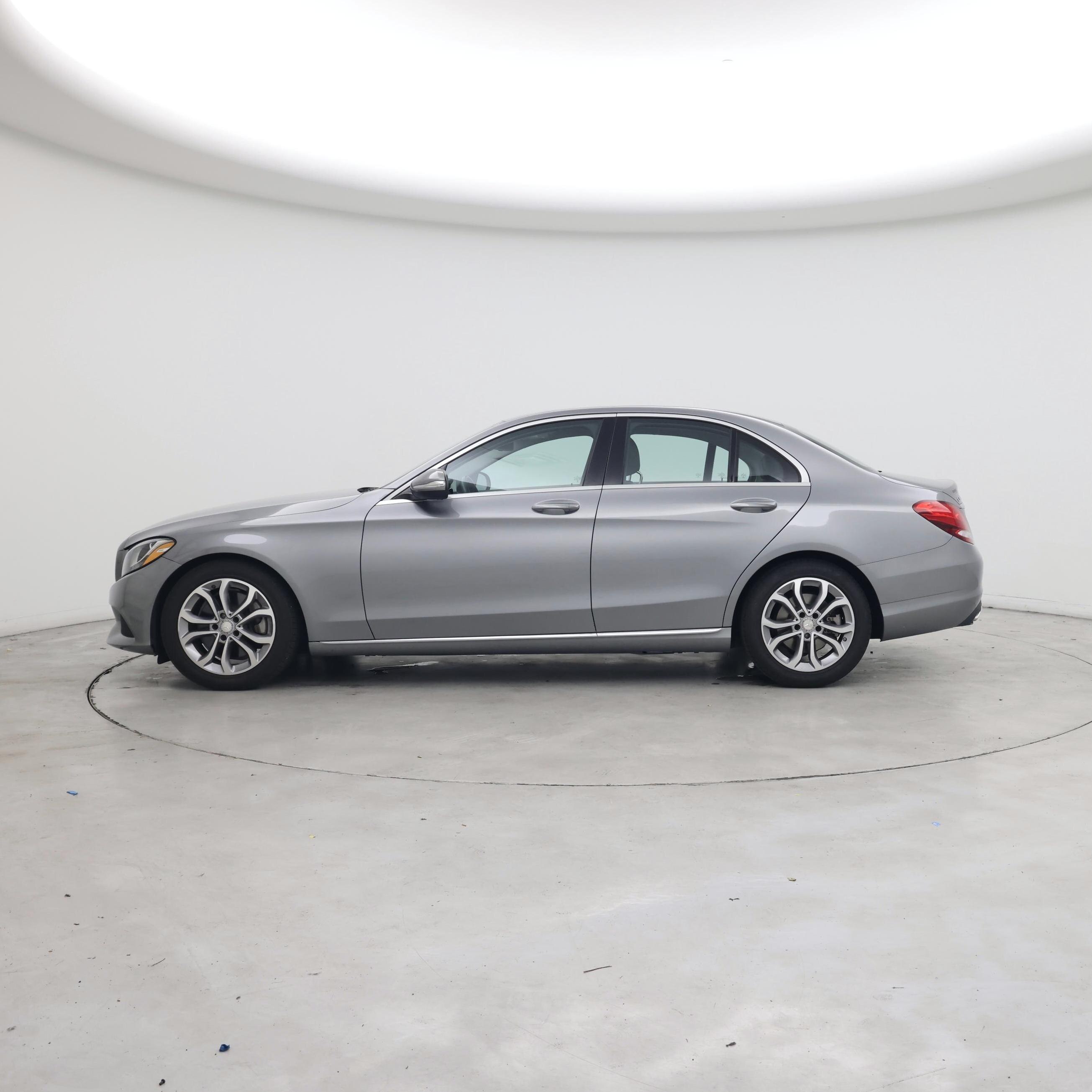 Thumbnail: 2015 Mercedes-Benz C-Class - 3