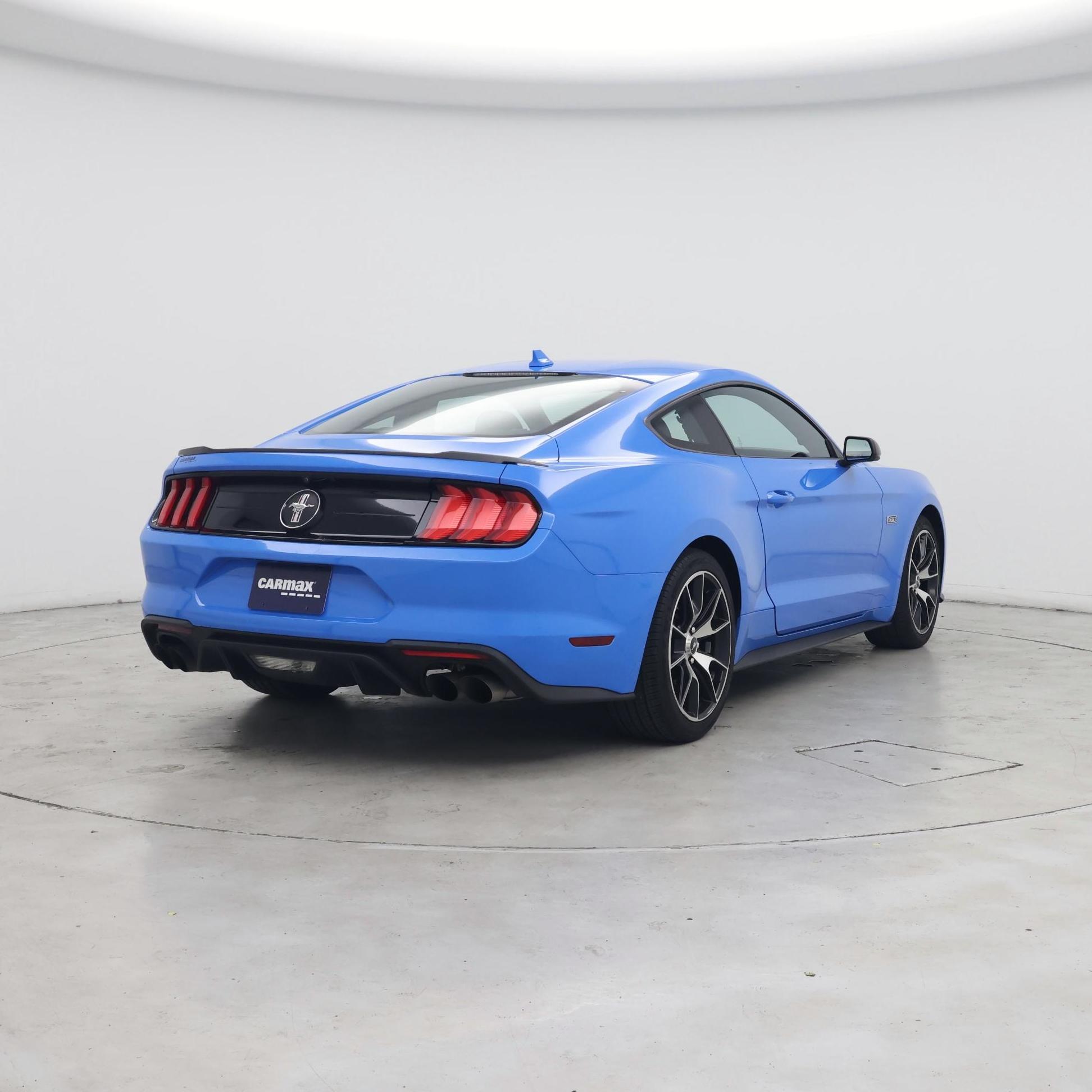 Thumbnail: 2022 Ford Mustang - 8