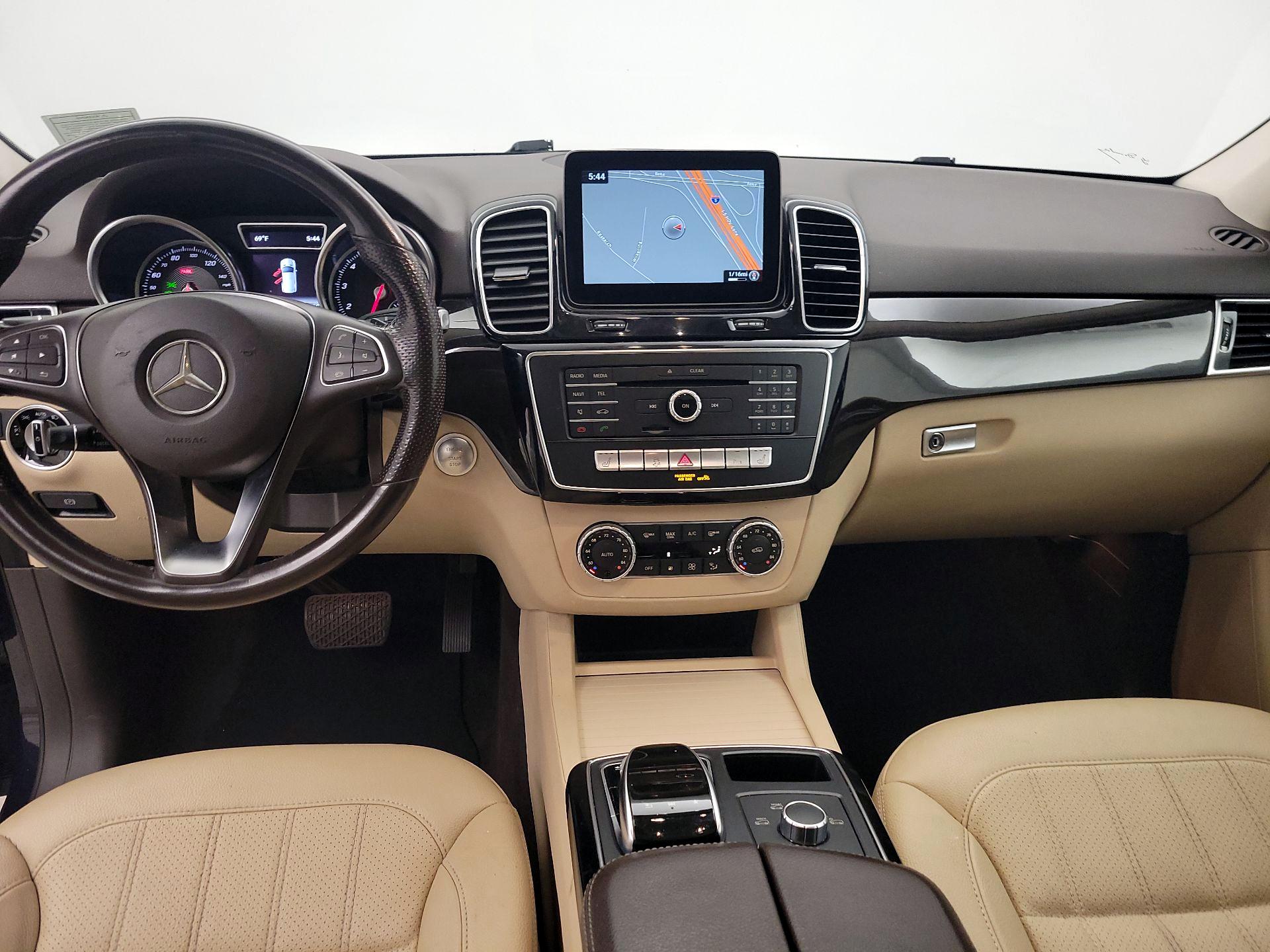 Thumbnail: 2018 Mercedes-Benz GLE - 9