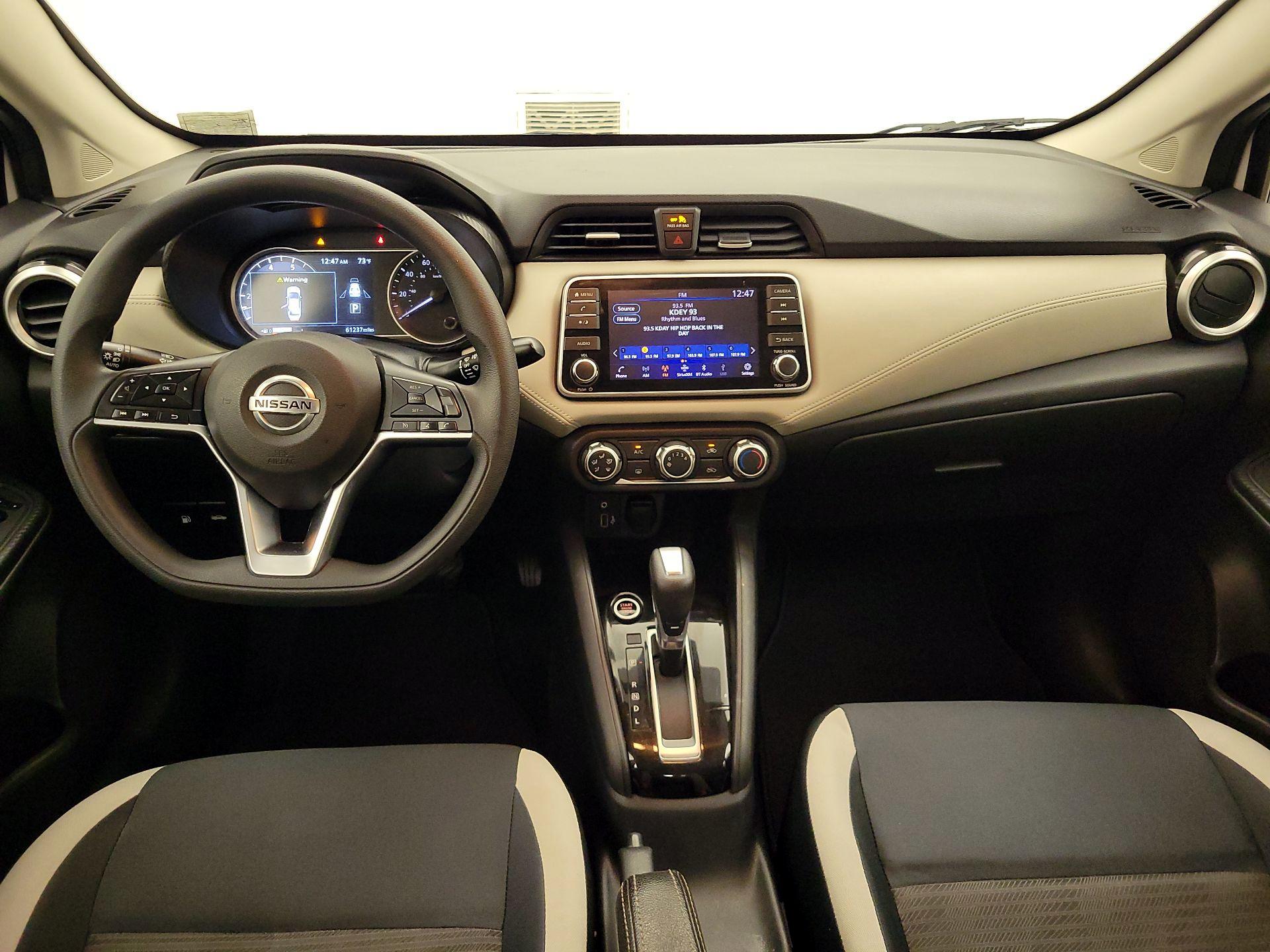 Thumbnail: 2020 Nissan Versa - 9