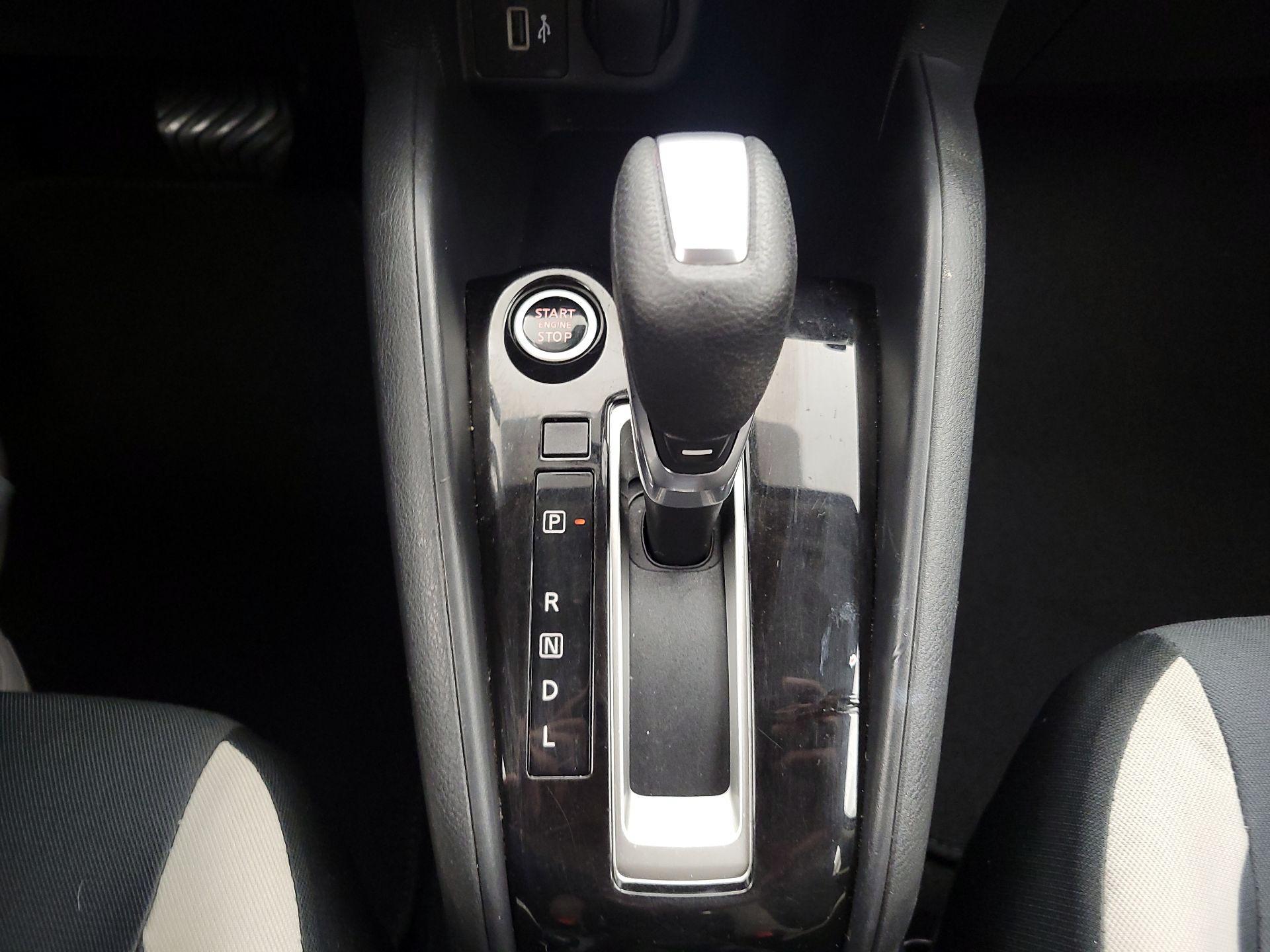 Thumbnail: 2020 Nissan Versa - 16
