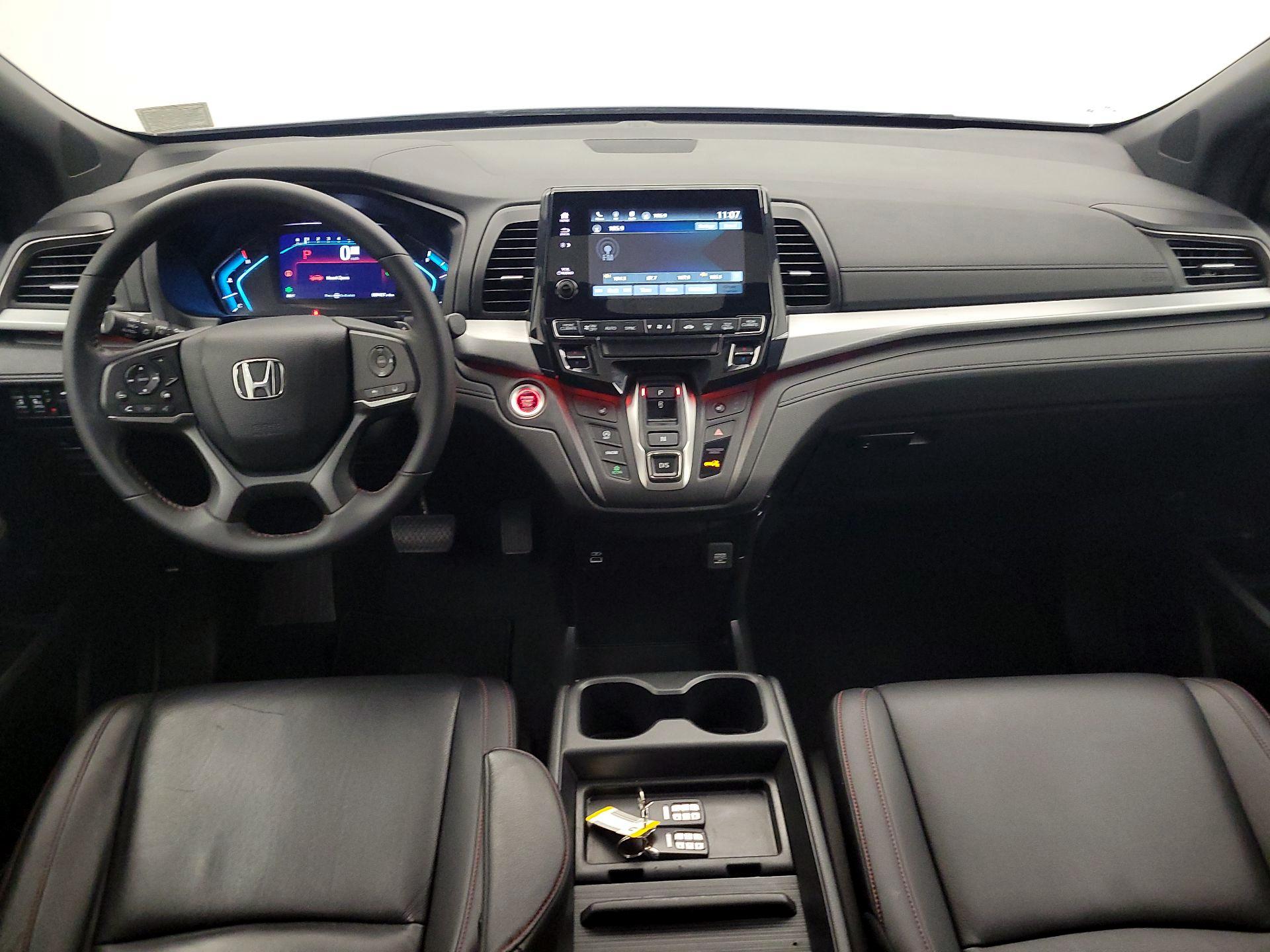 Thumbnail: 2023 Honda Odyssey - 9