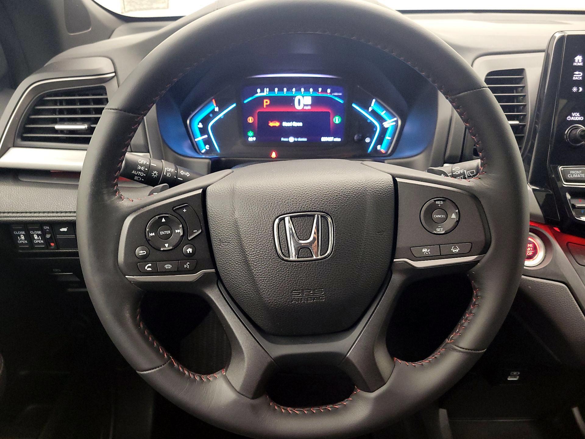 Thumbnail: 2023 Honda Odyssey - 10