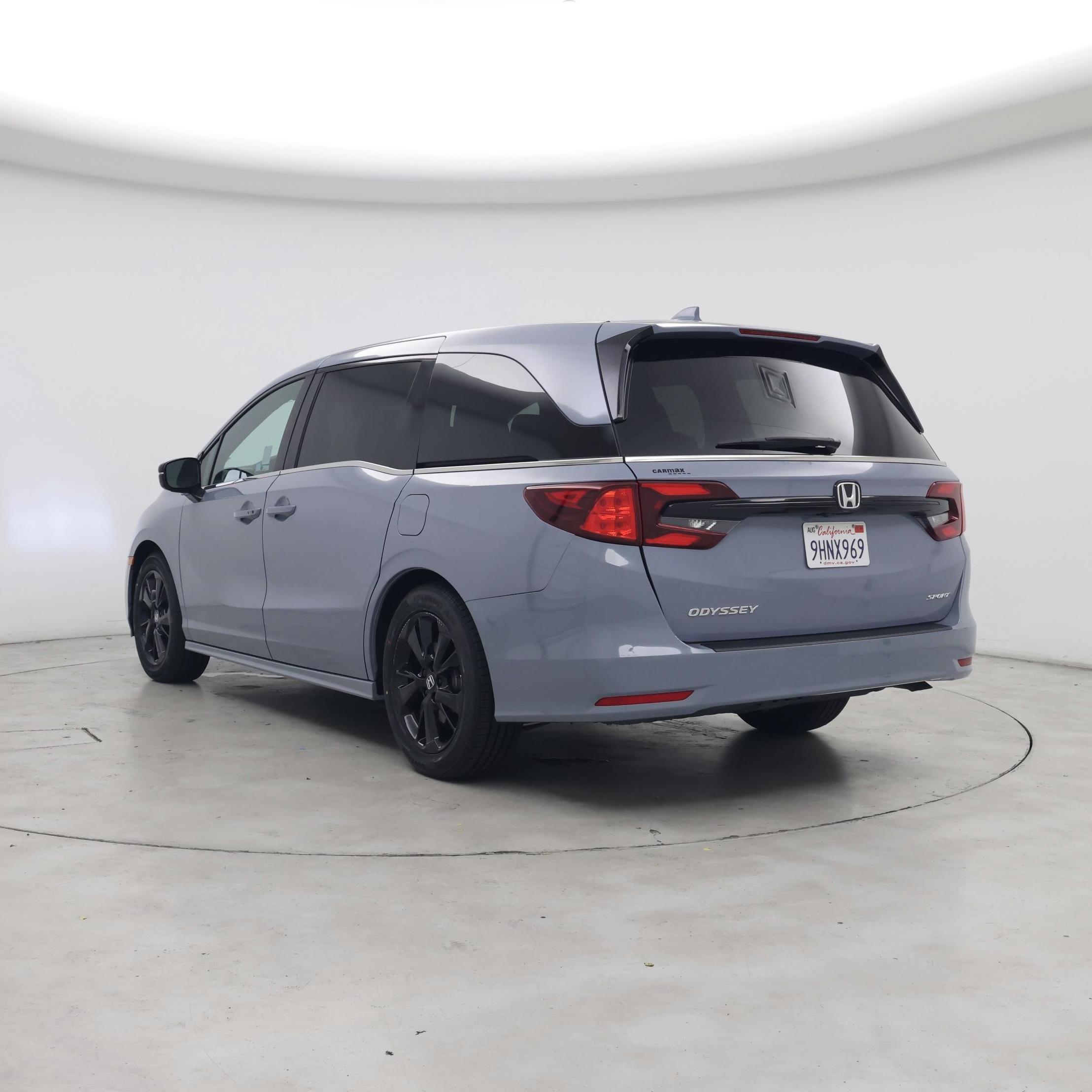 Thumbnail: 2023 Honda Odyssey - 2