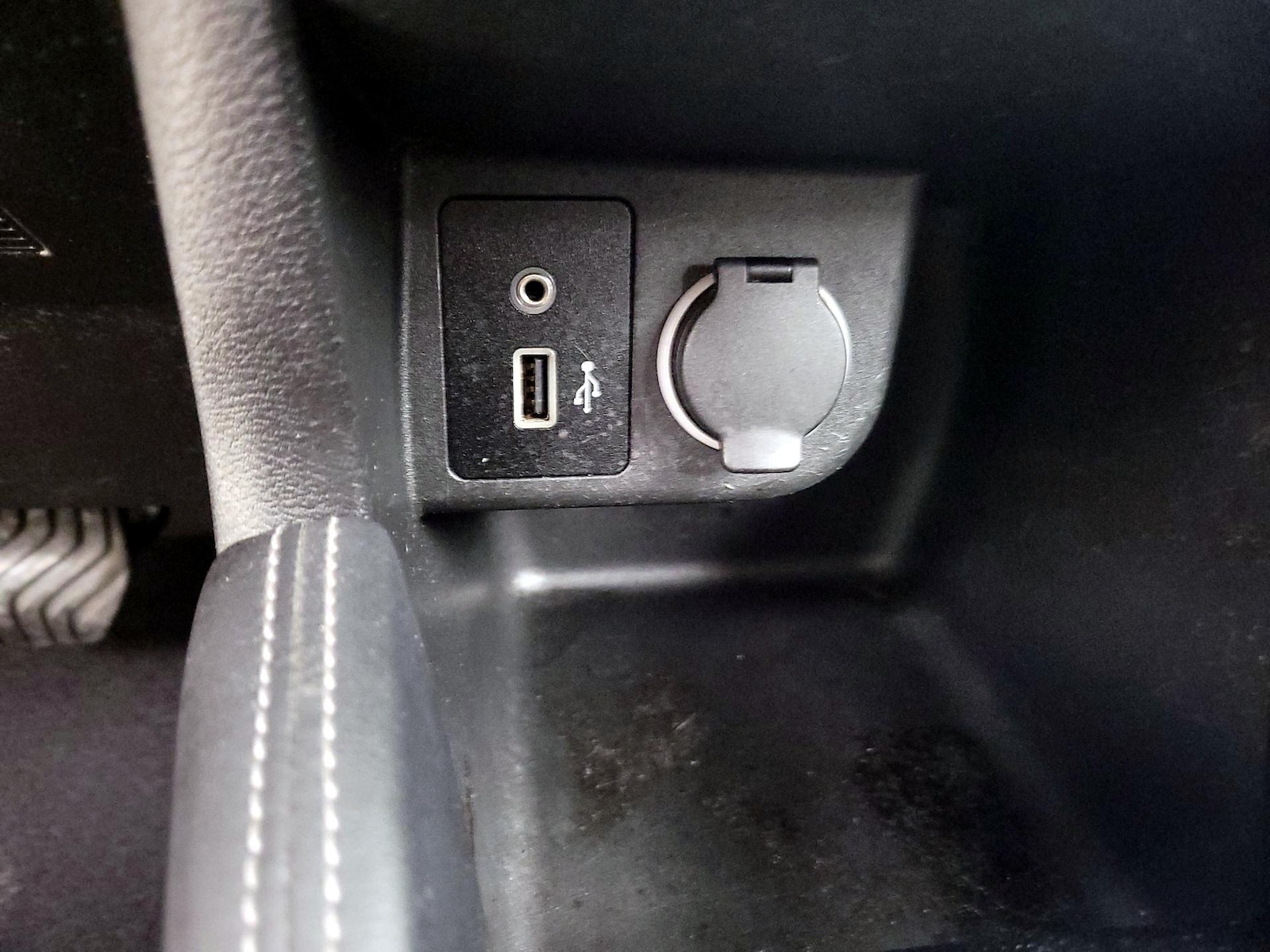 2019 Nissan Kicks S - Photo 19