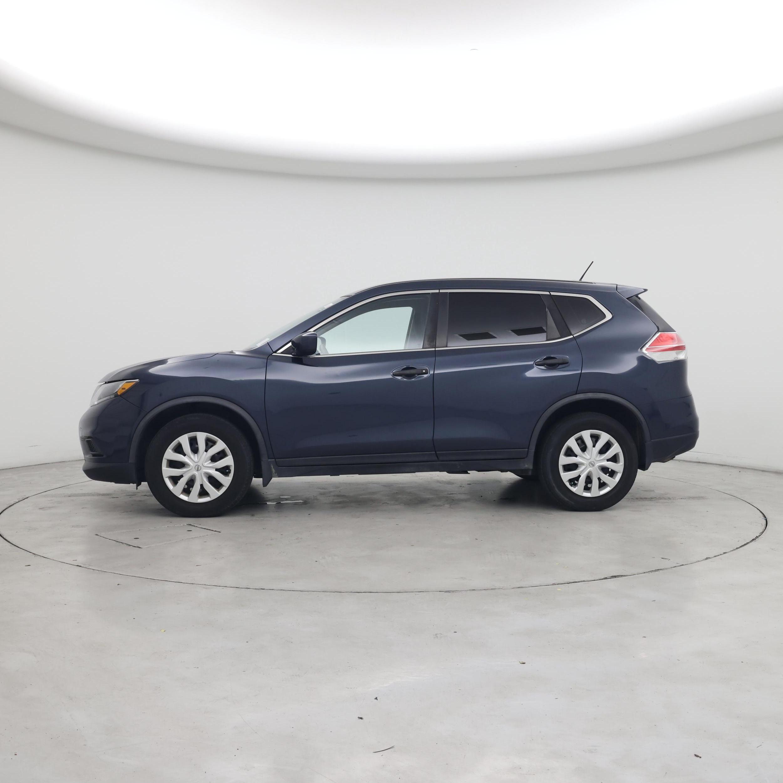 Thumbnail: 2016 Nissan Rogue - 3